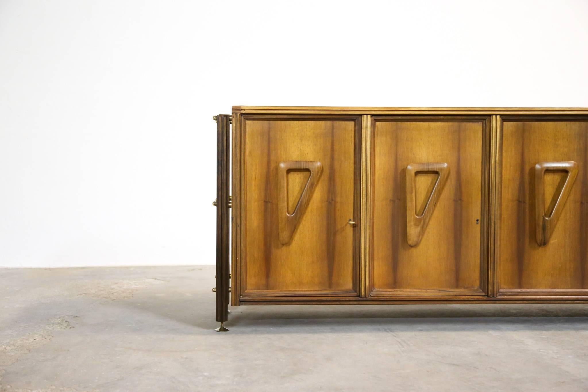 Mid-Century Modern Italian Rosewood Sideboard, 1960s For Sale