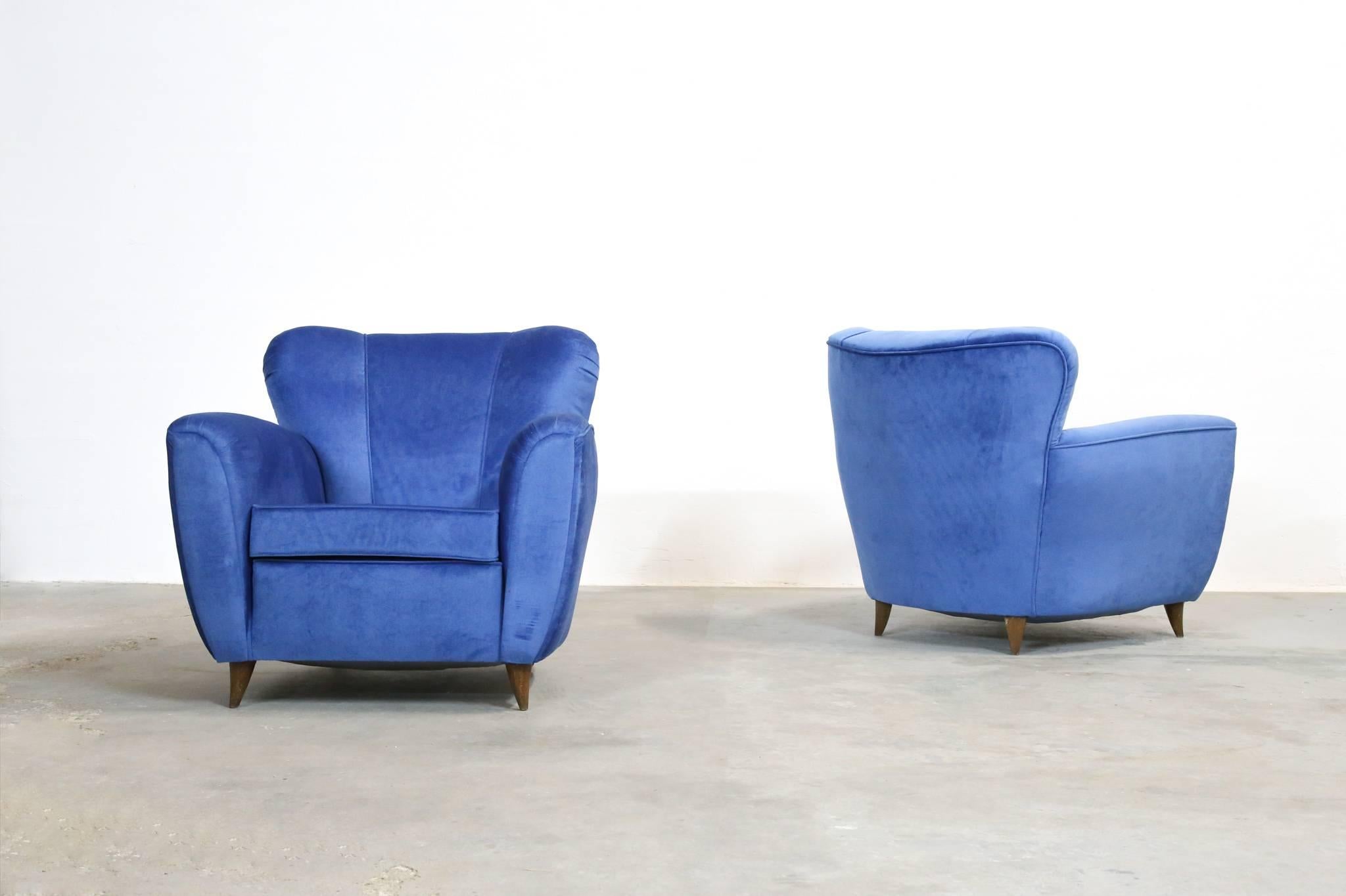 20th Century Pair of Armchairs in the Style of Gio Ponti, 1960s For Sale
