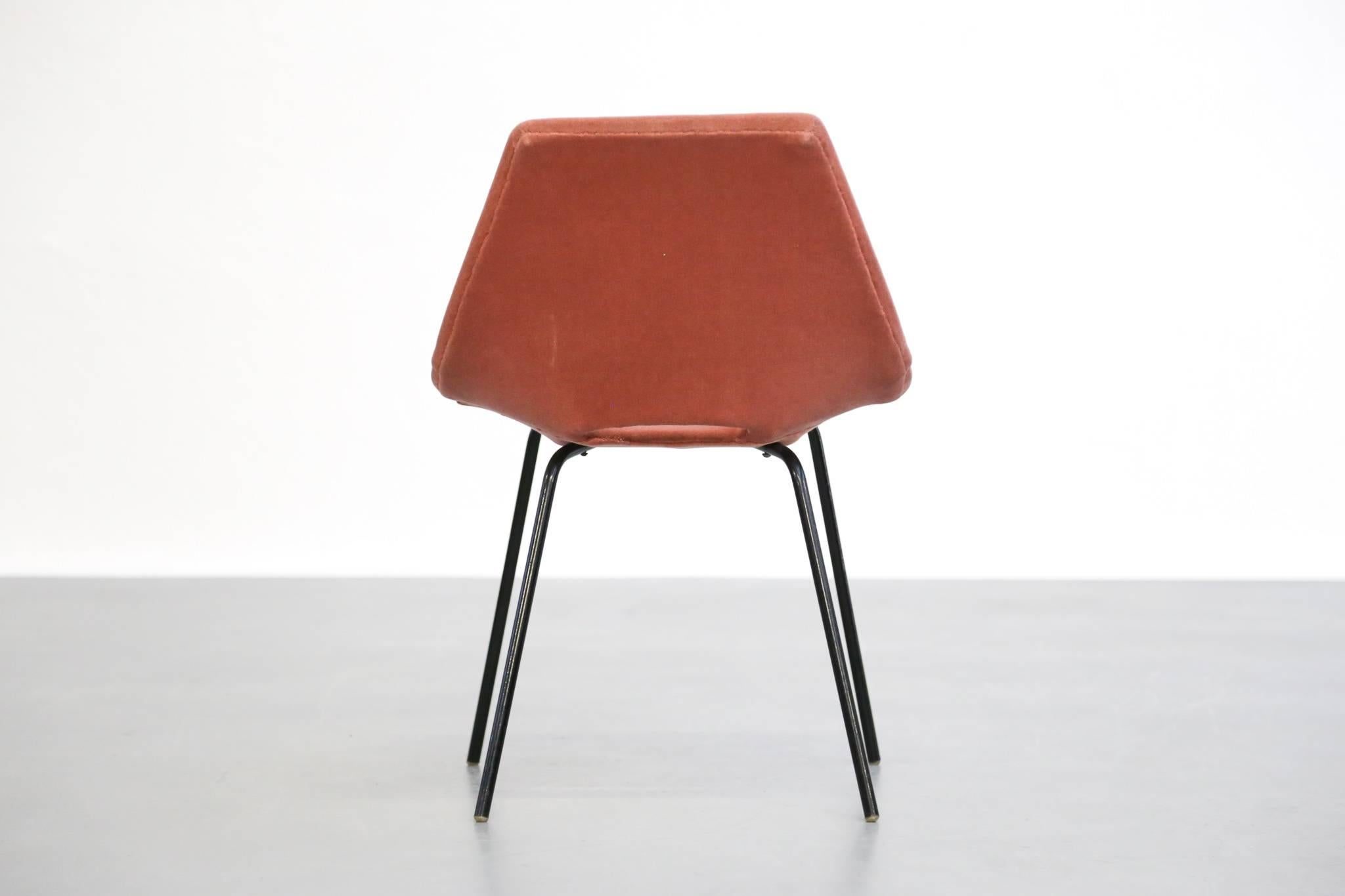 Tonneau Chair by Pierre Guariche for Steiner In Good Condition In Lyon, FR