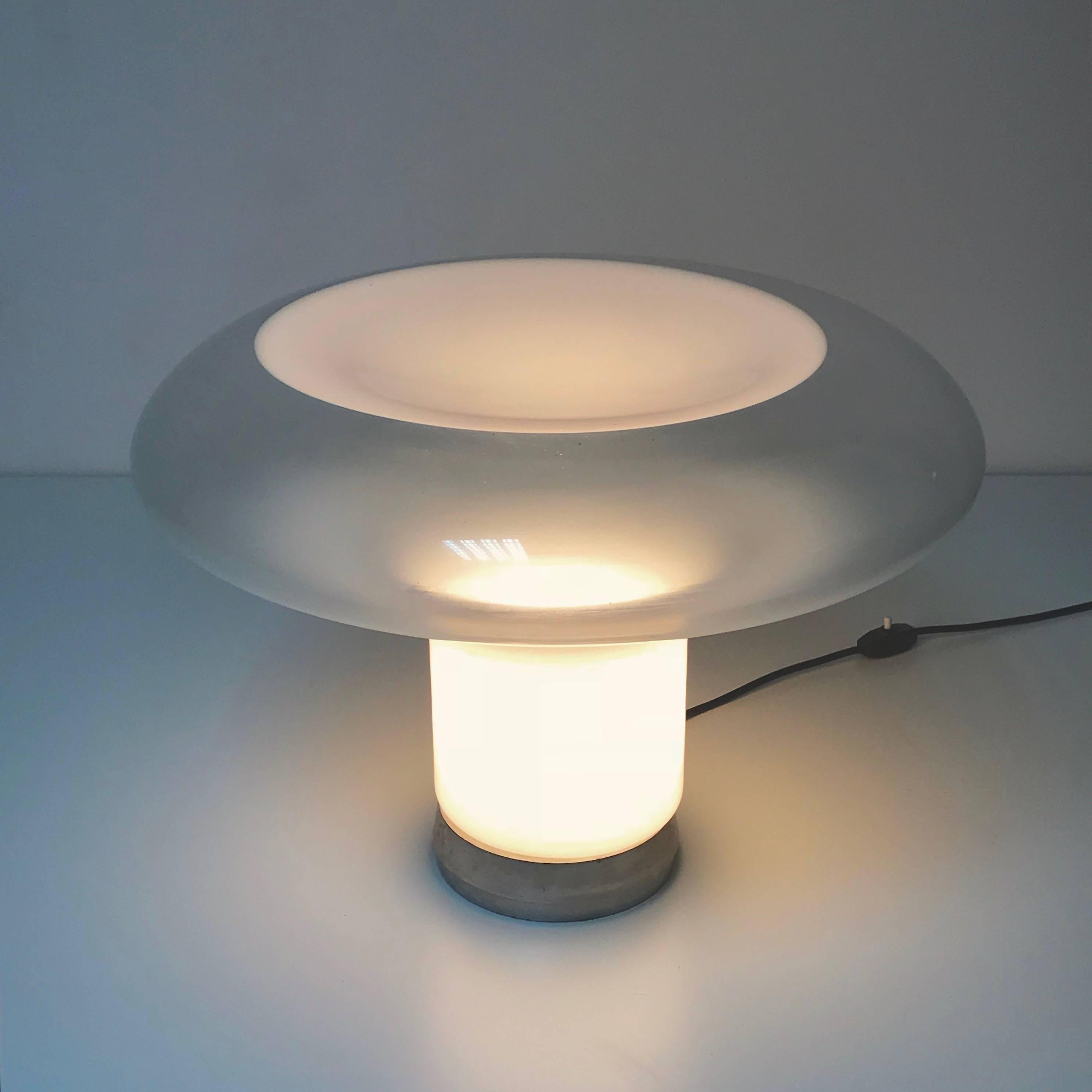 Mid-Century Modern Angelo Mangiarotti for Artemide, Lesbo Lamp Signed, Aluminum, Glass Italy 1970s