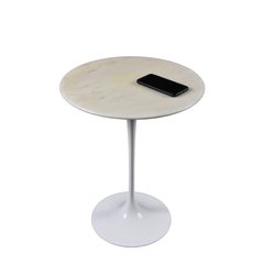 Knoll Eero Saarinen White Tulip Carrara Marble Side Table, Mid-Century Modern