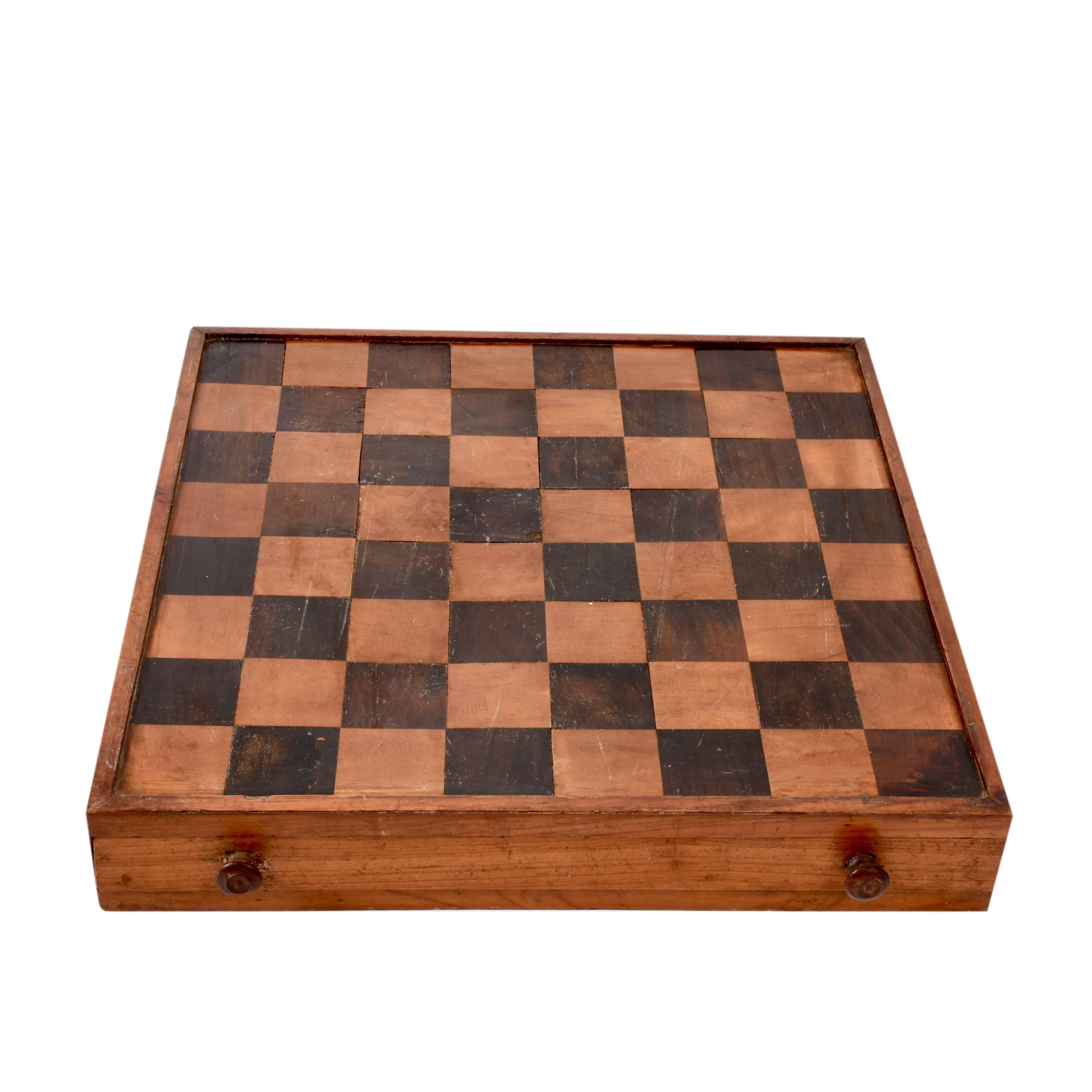 Antique Chessboard Inlaid Inlay Chess or Checker Game 19th Century Checkerboard In Good Condition In Roma, IT