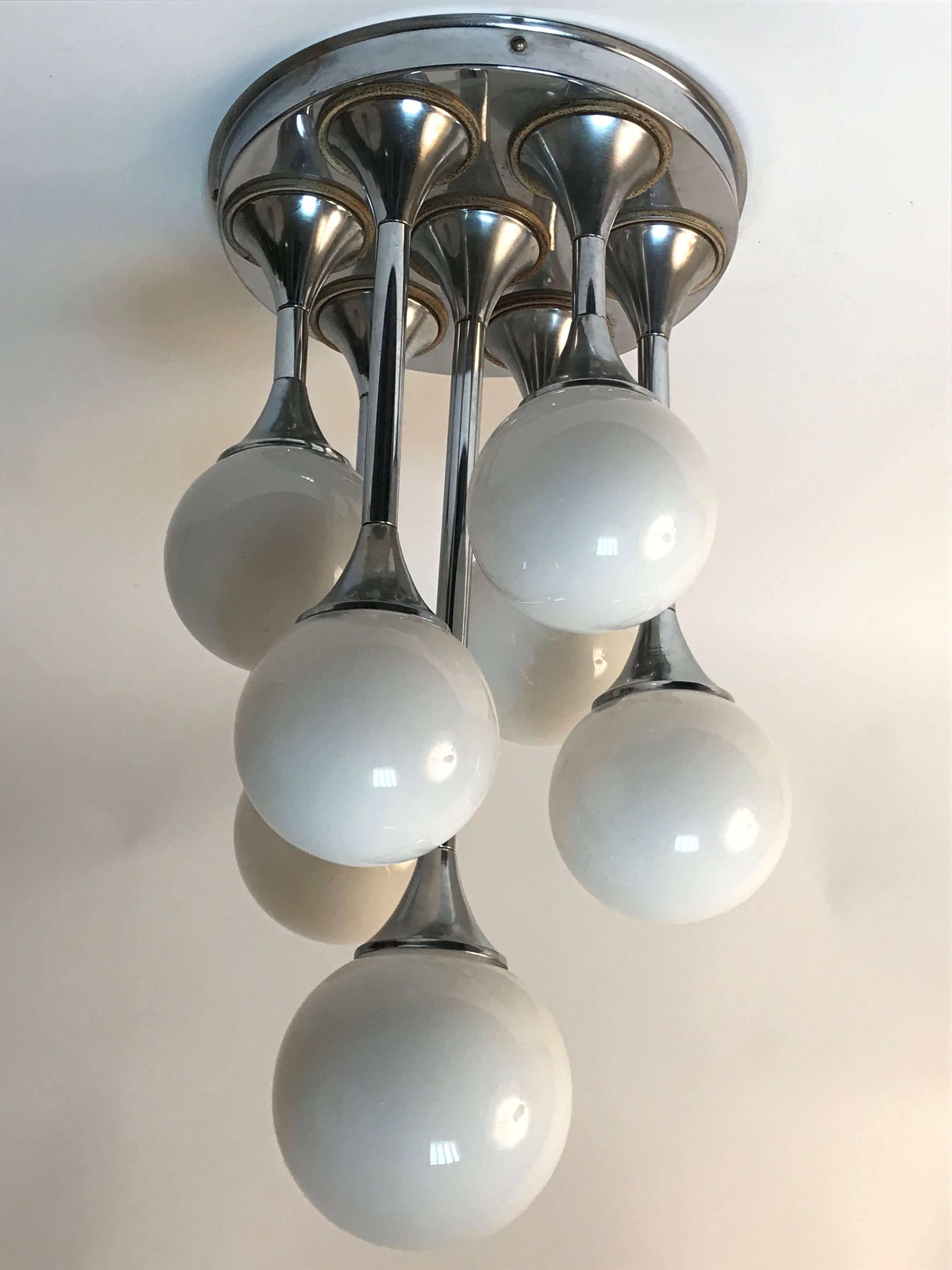 Space Age Seven Lights Chandelier Chrome and Glass Italian Lighting, 1970s 2