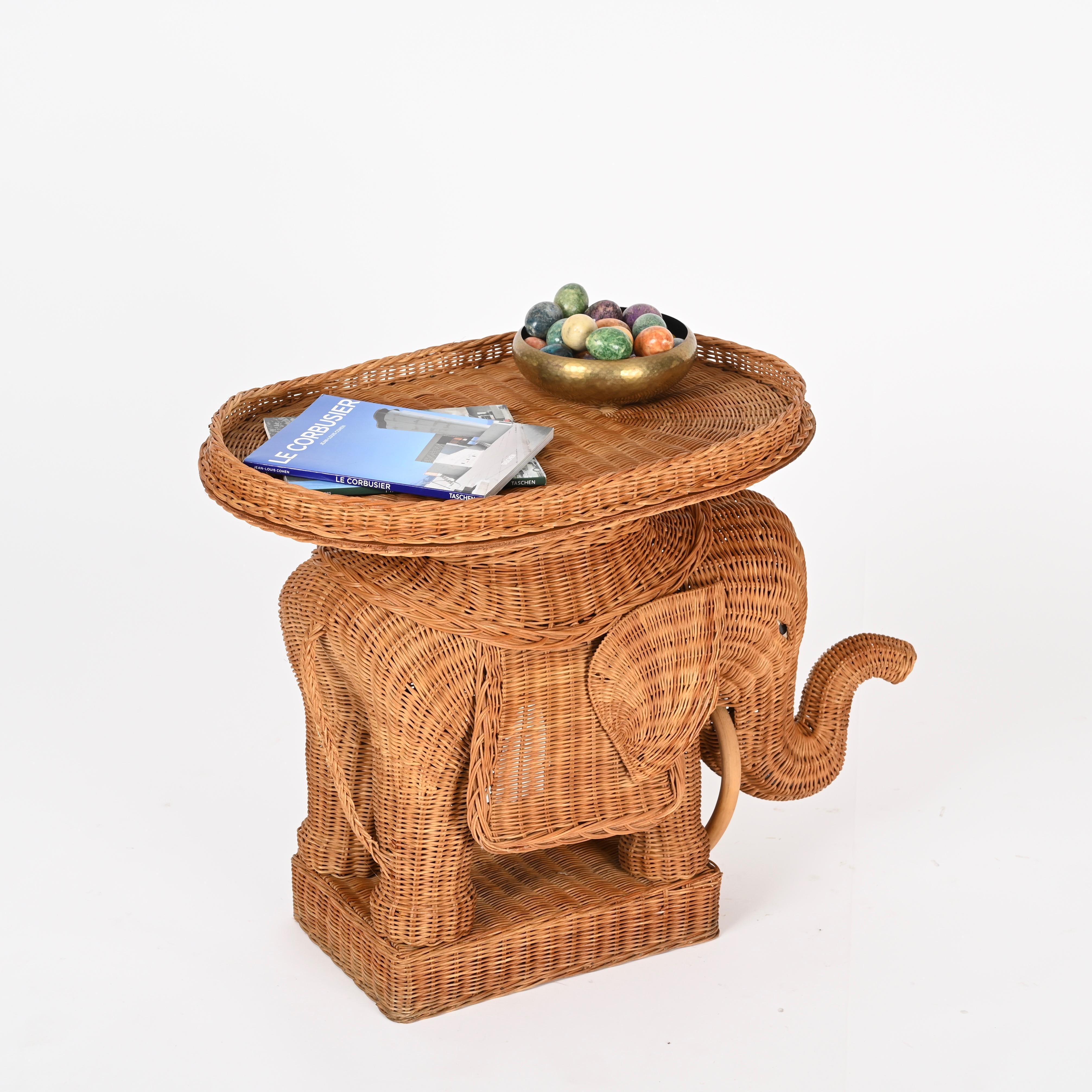Mid-20th Century Large Rattan and Wicker Elephant Side Table by Vivai del Sud, Italy 1970s For Sale
