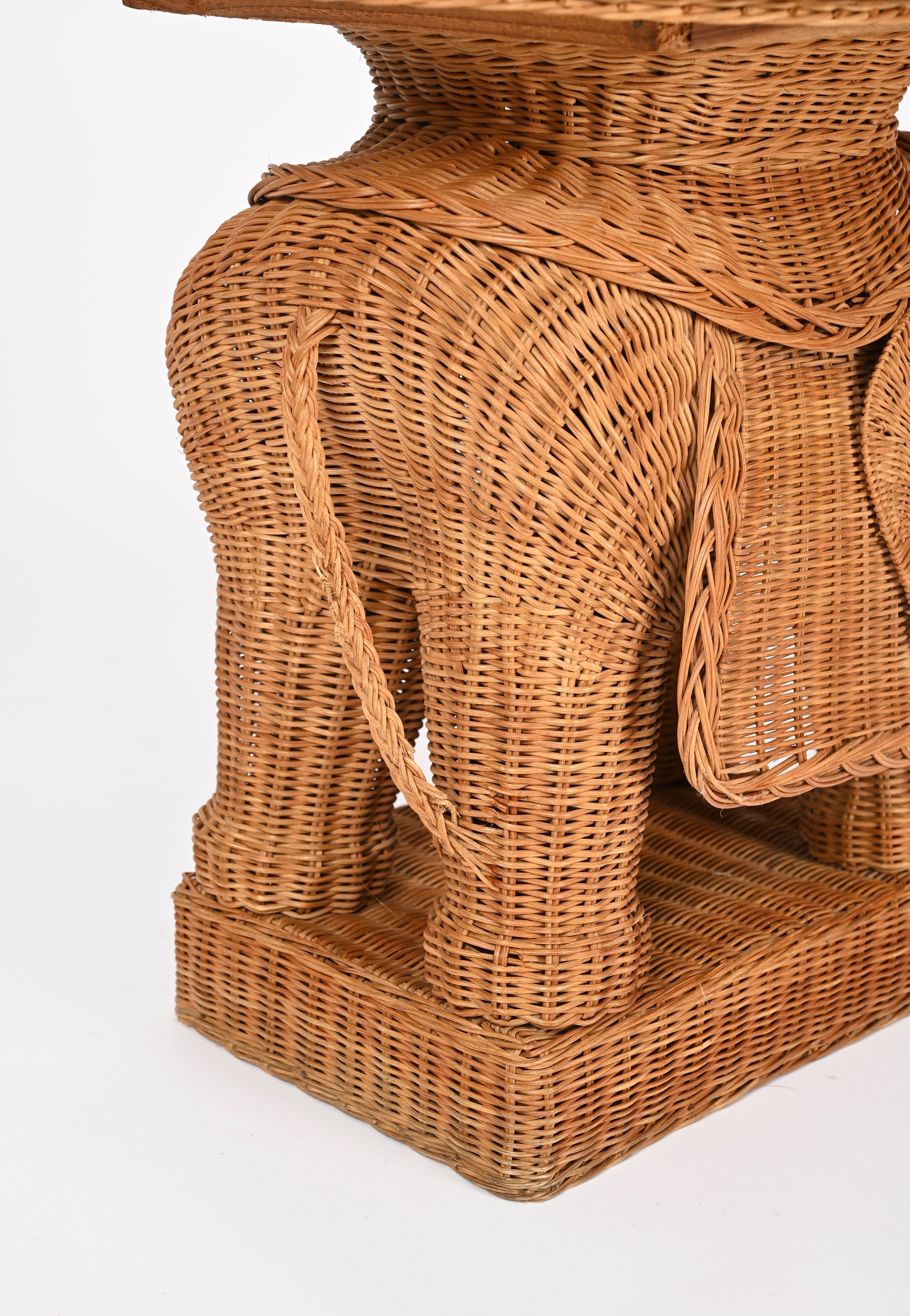 Hand-Crafted Large Rattan and Wicker Elephant Side Table by Vivai del Sud, Italy 1970s For Sale