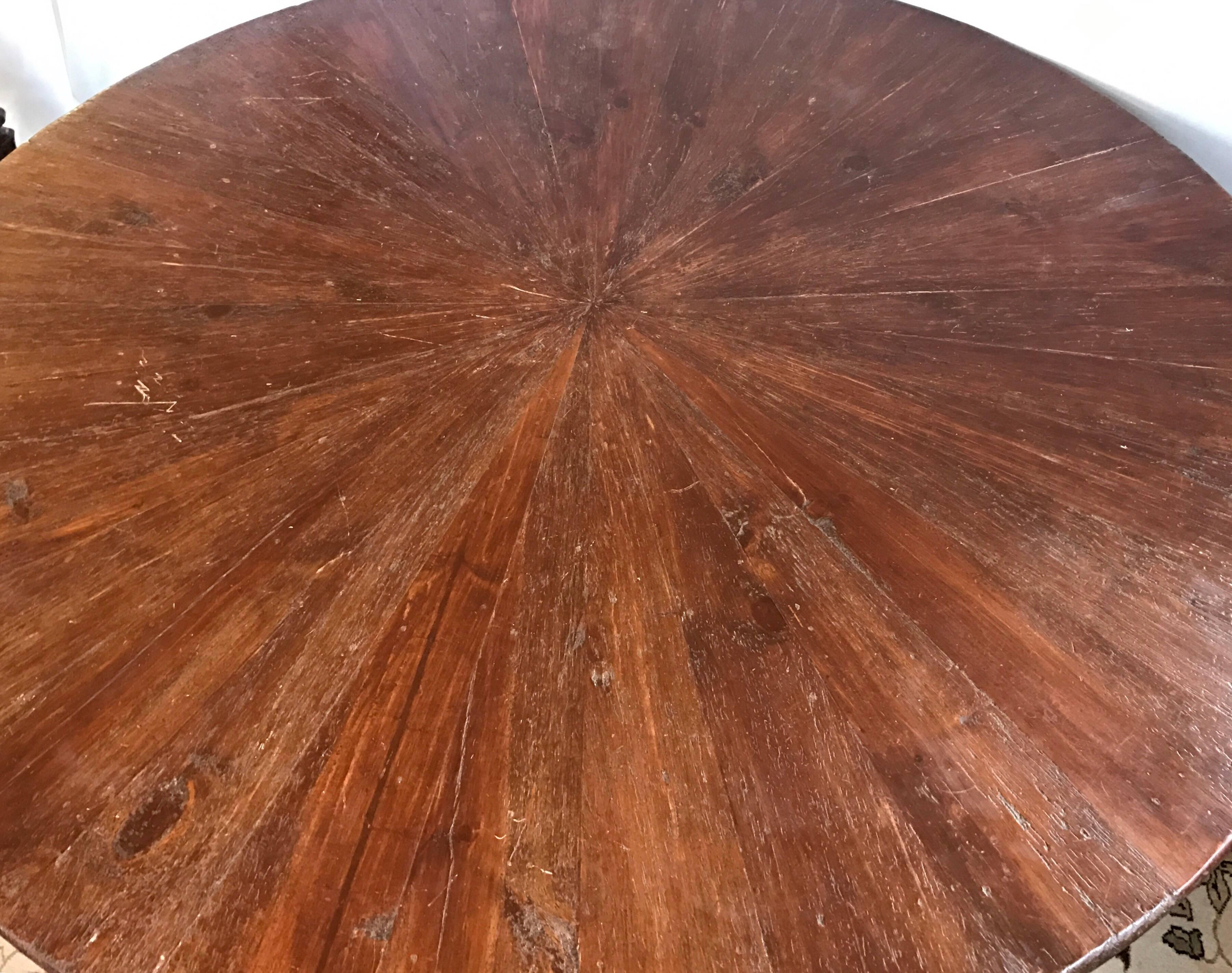 Reclaimed Round Wood Dining Table In Excellent Condition In West Hartford, CT