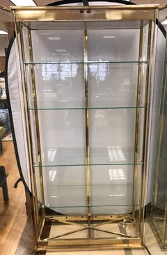 Mastercraft Brass and Glass Curio Cabinets Display Cases Vitrines, Pair