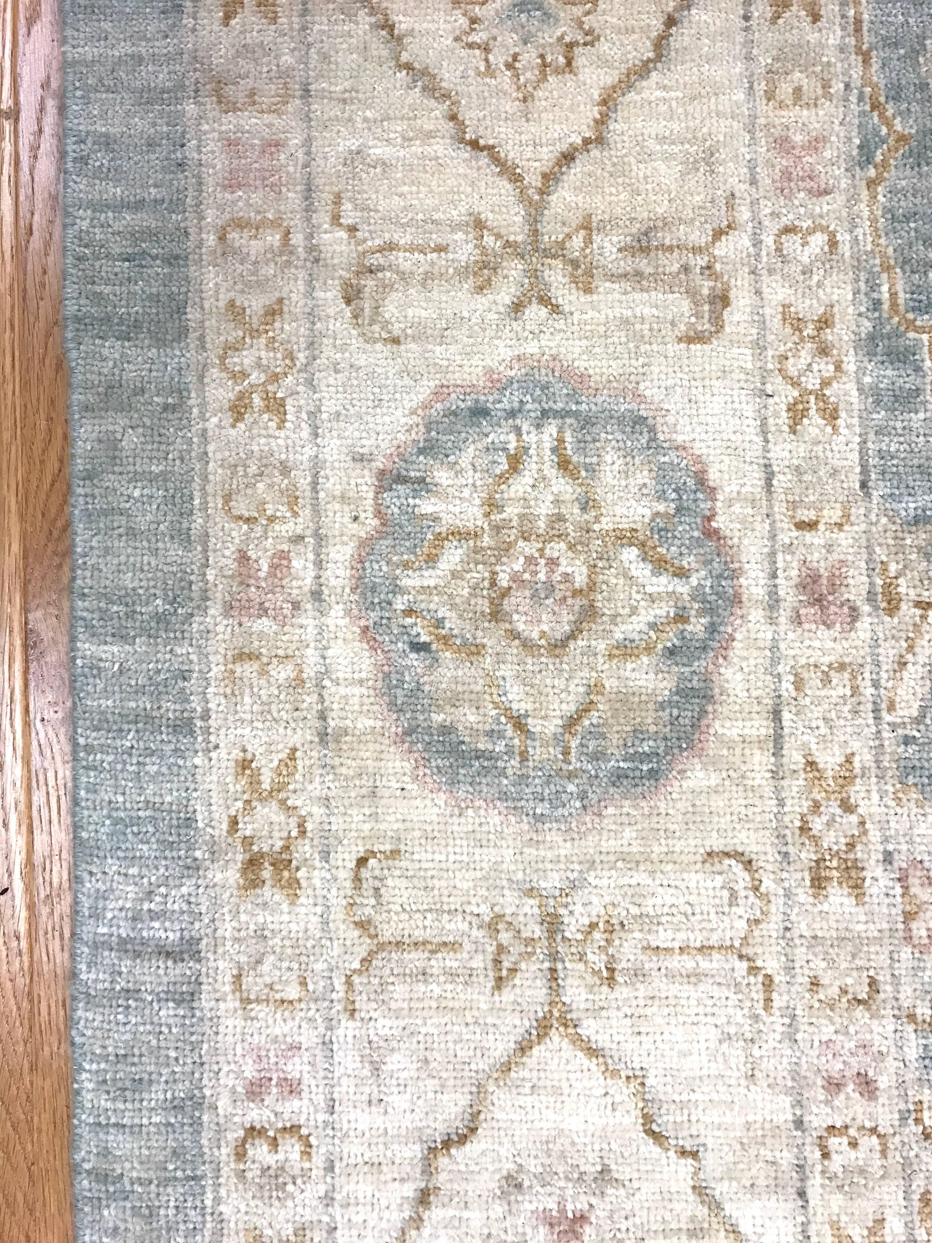 hand knotted wool rugs pakistan