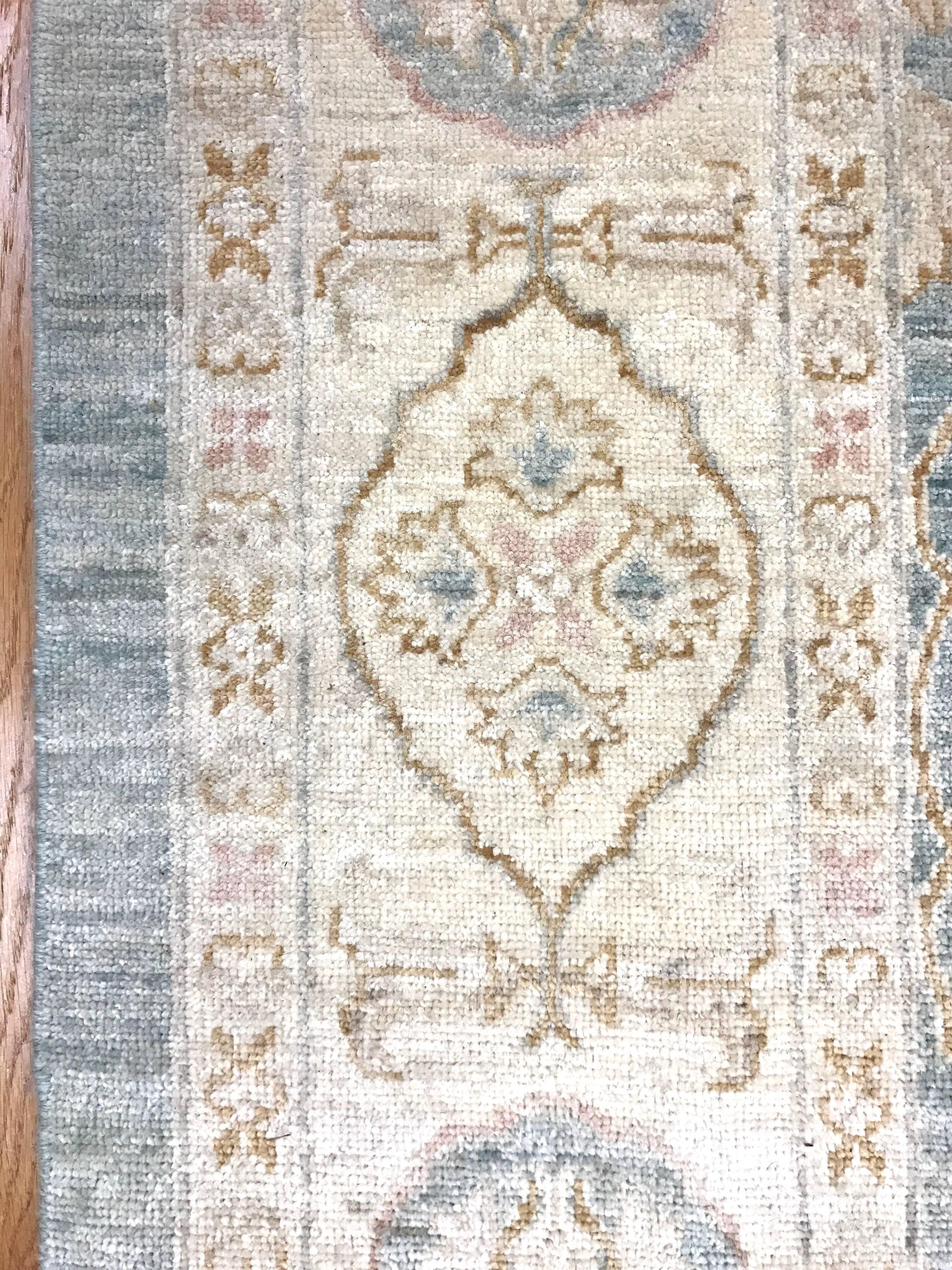 pakistani hand knotted wool rugs