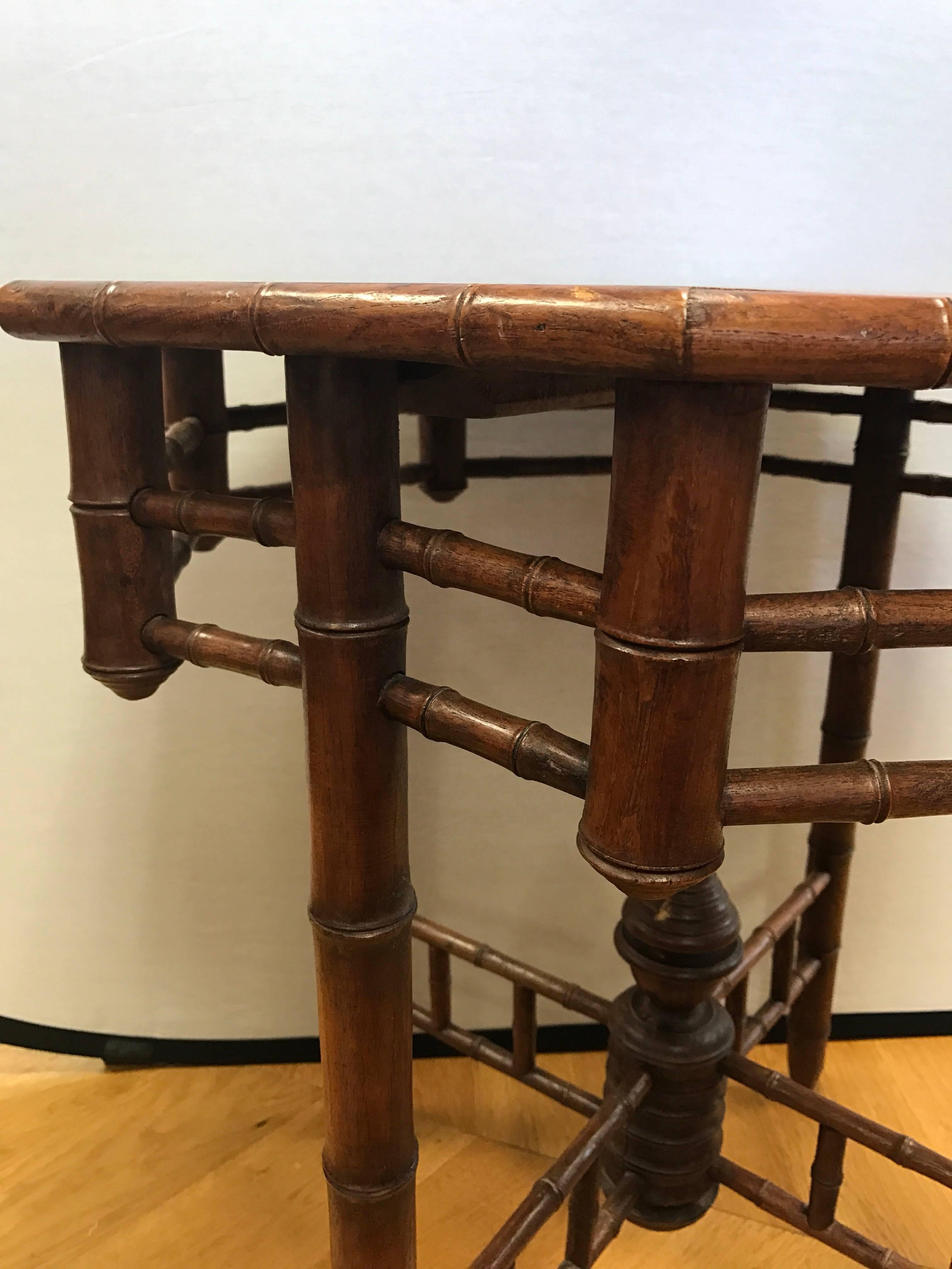 Faux Bamboo Hexagonal Occasional Table In Excellent Condition In West Hartford, CT