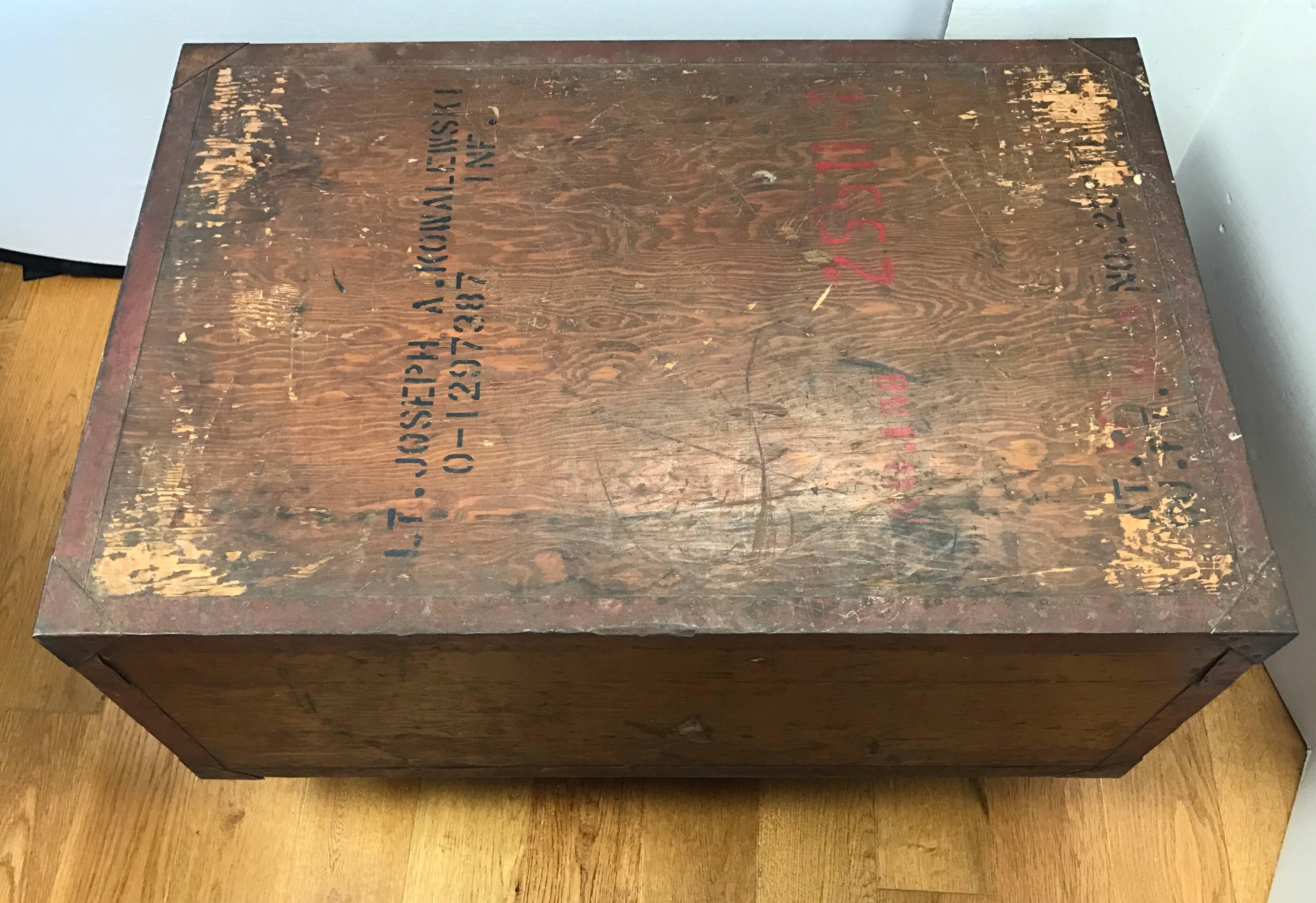 Antique Industrial Wood Trunk Coffee Table In Excellent Condition In West Hartford, CT