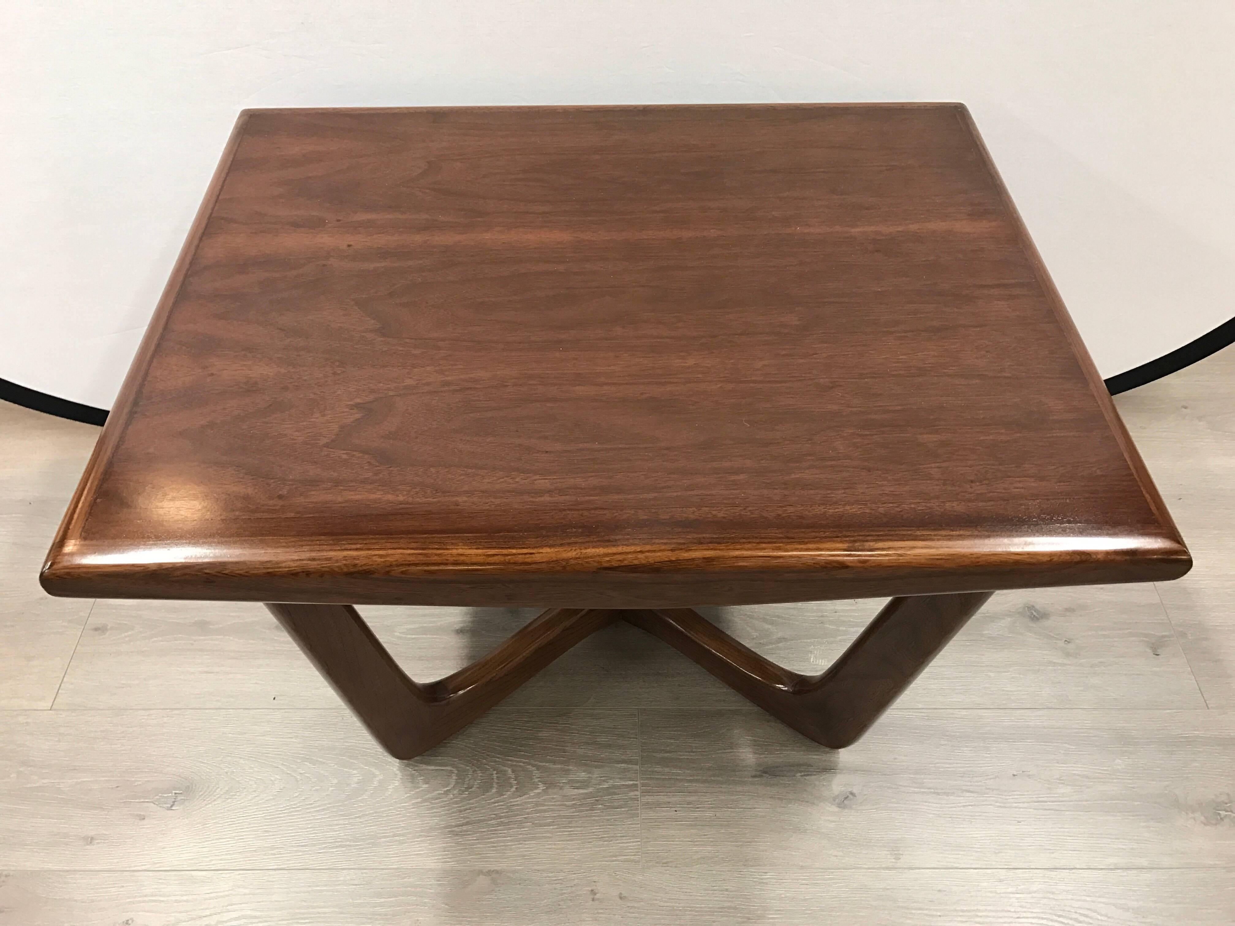 Mid-Century Modern Pair of Adrian Pearsall Style End Tables