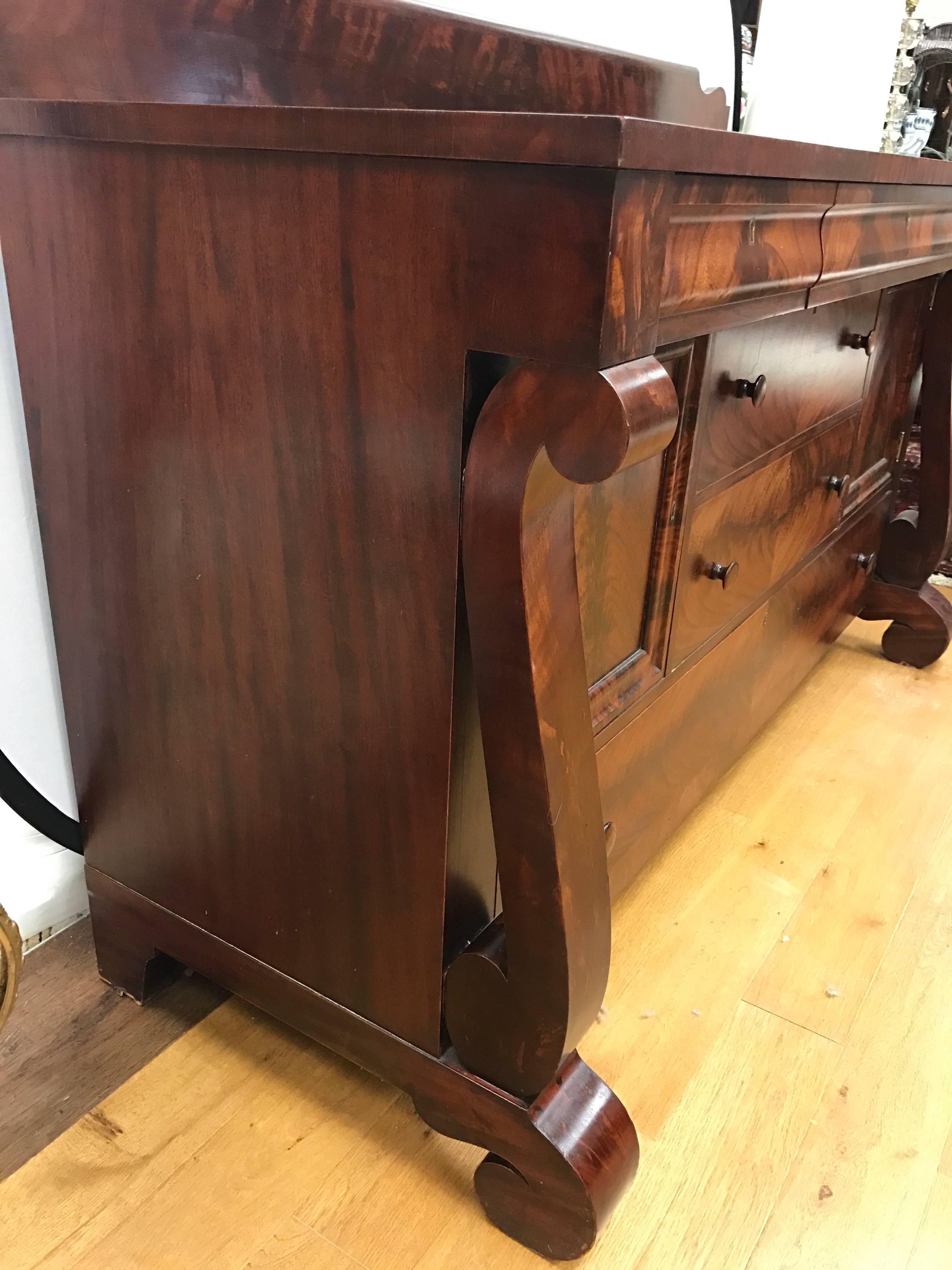 buffet server