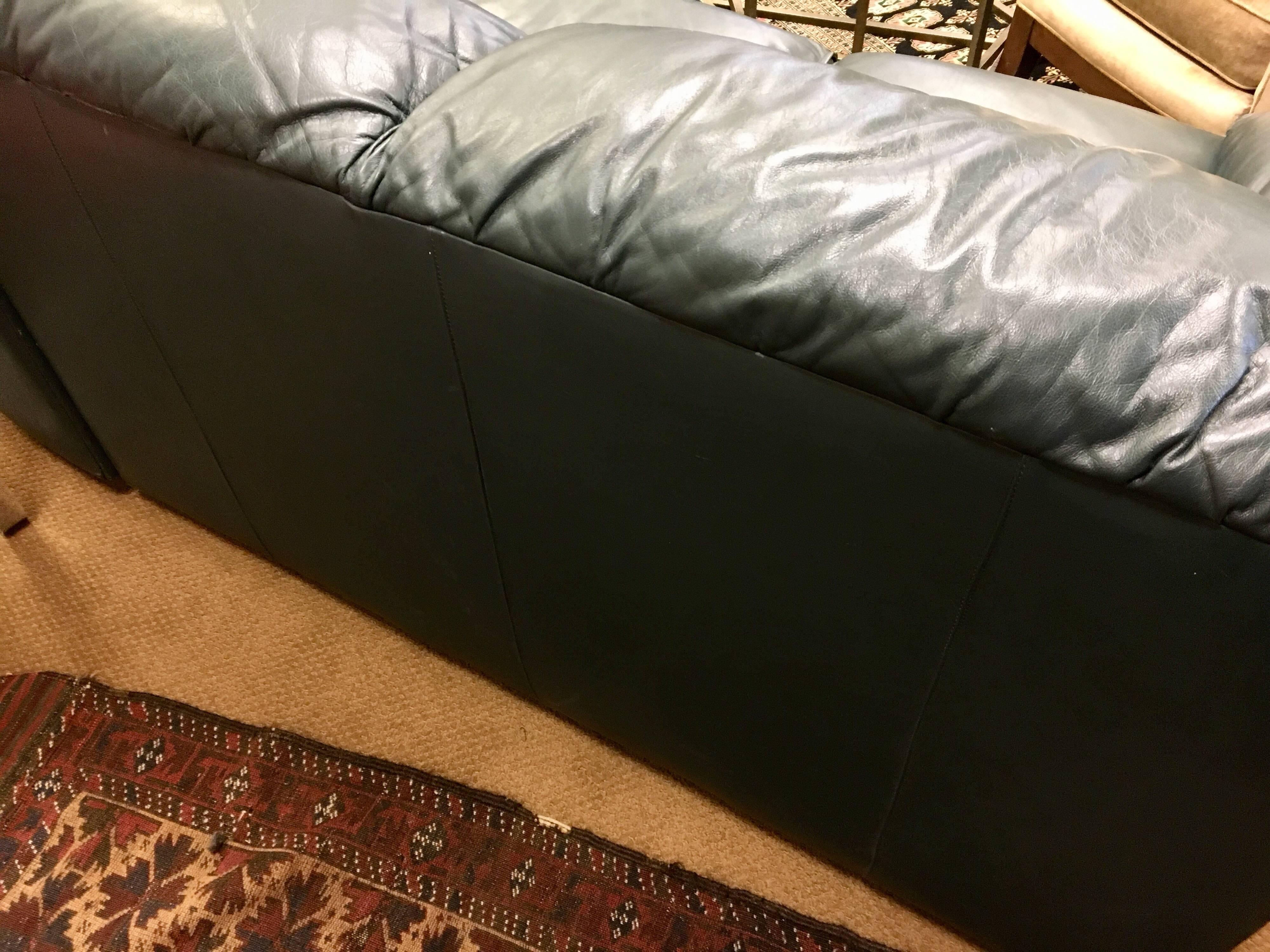 Hancock and Moore British Racing Green Leather Three Piece Sectional Sofa In Excellent Condition In West Hartford, CT