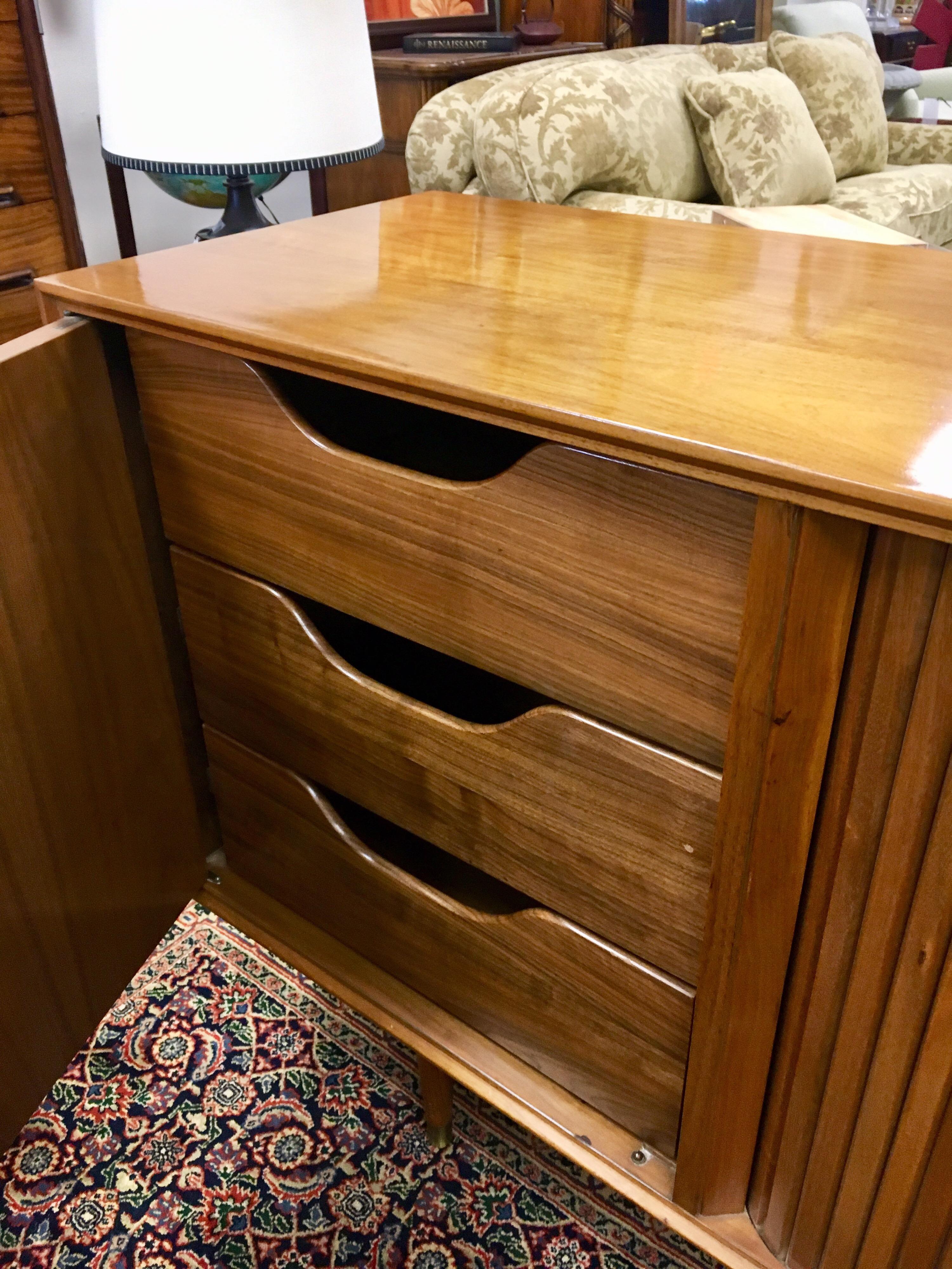 Mid Century Modern Furnette Buffet Credenza Bar Server Sideboard 2
