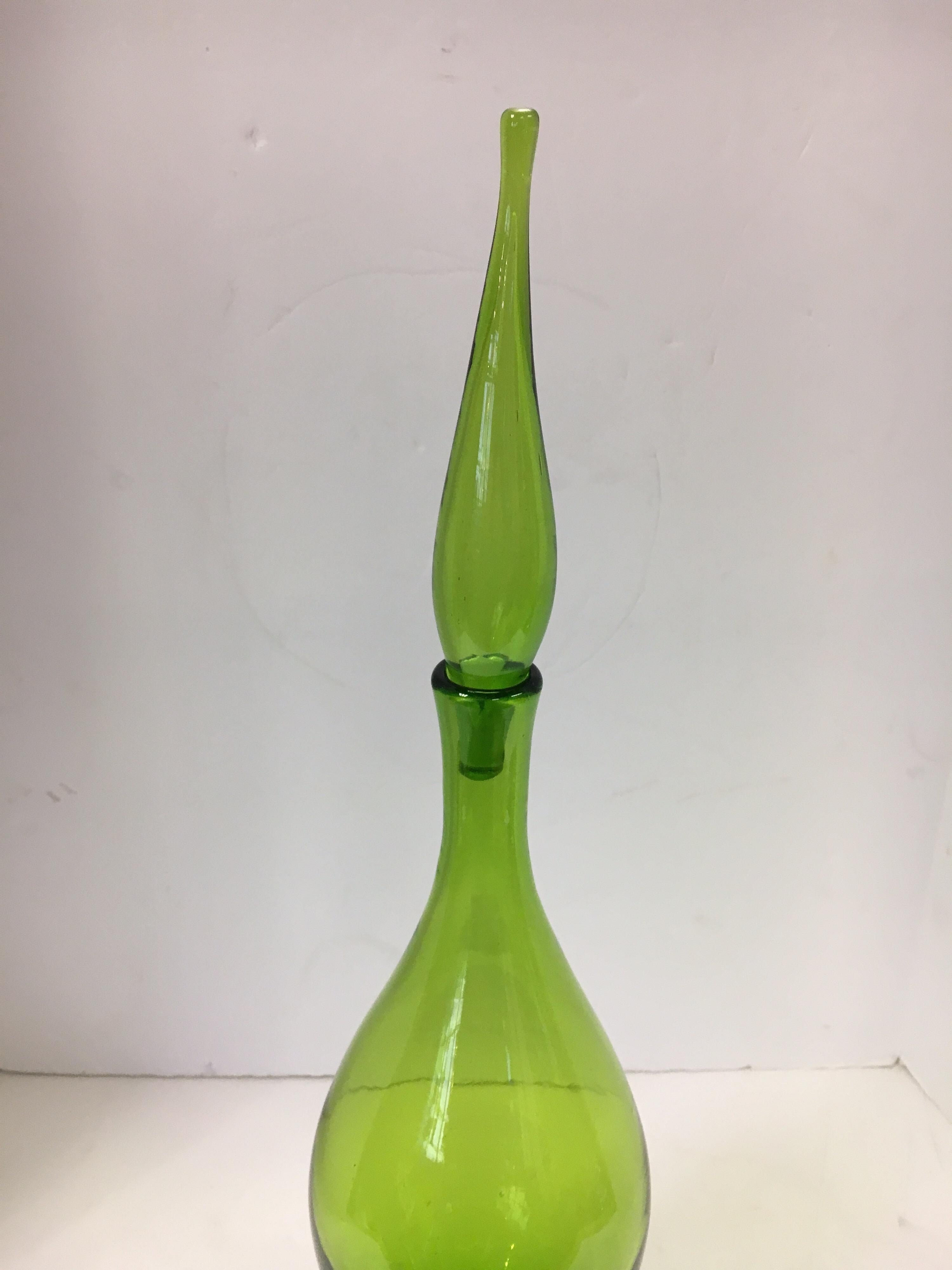Tall Mid Century Blenko Green Glass Decanter Bottle In Excellent Condition In West Hartford, CT