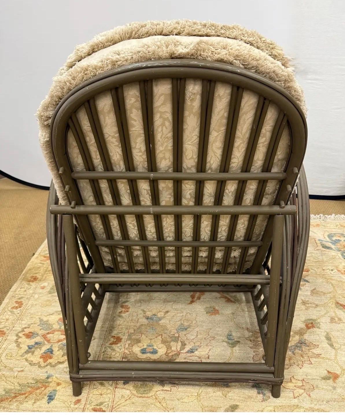 Paar Heywood Wakefield Wicker Rattan Recliner Lounge Stühle im Zustand „Gut“ im Angebot in West Hartford, CT