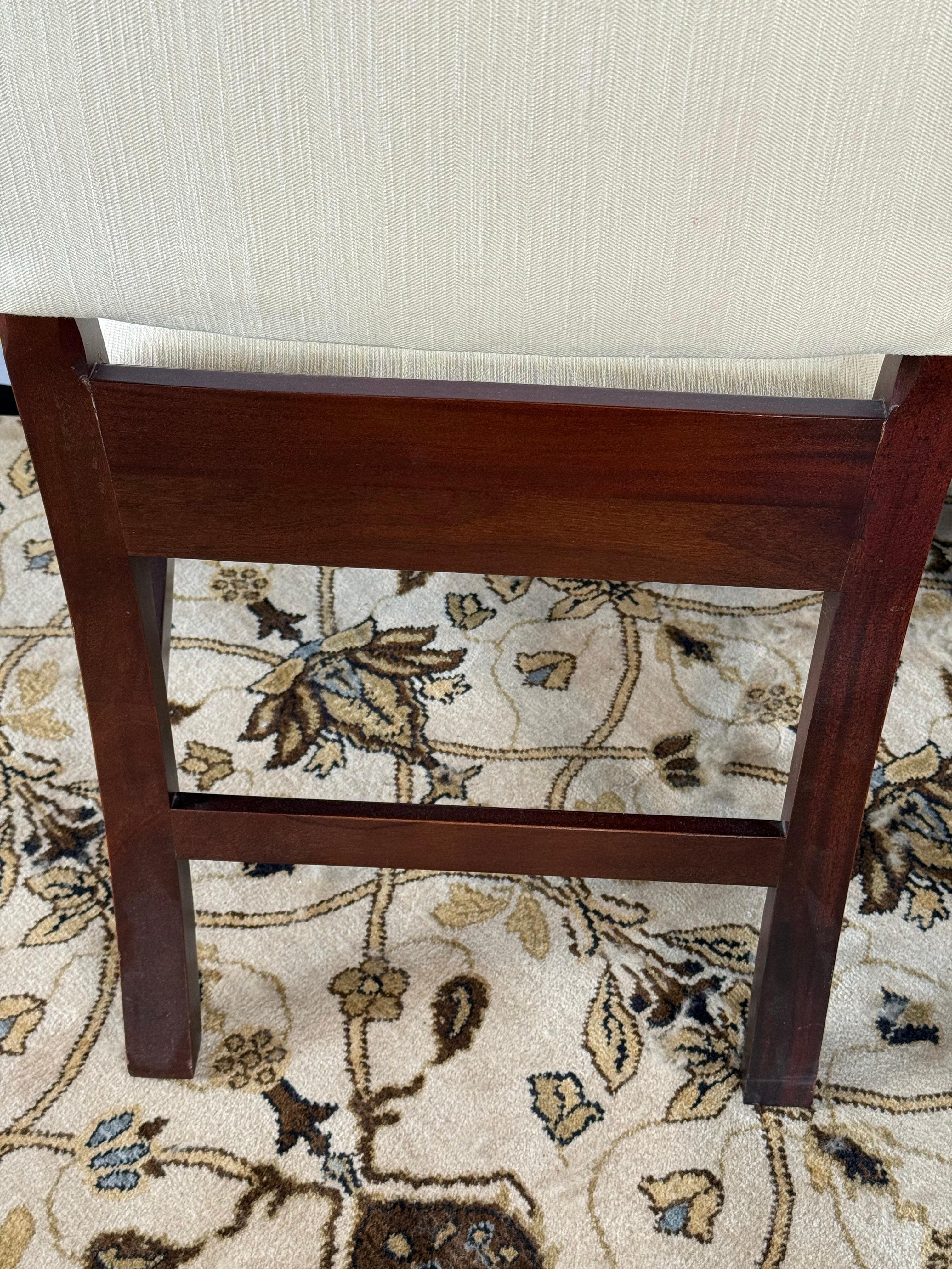Rare Hickory Chair Furniture Company Ensemble de huit chaises de salle à manger assorties en vente 6