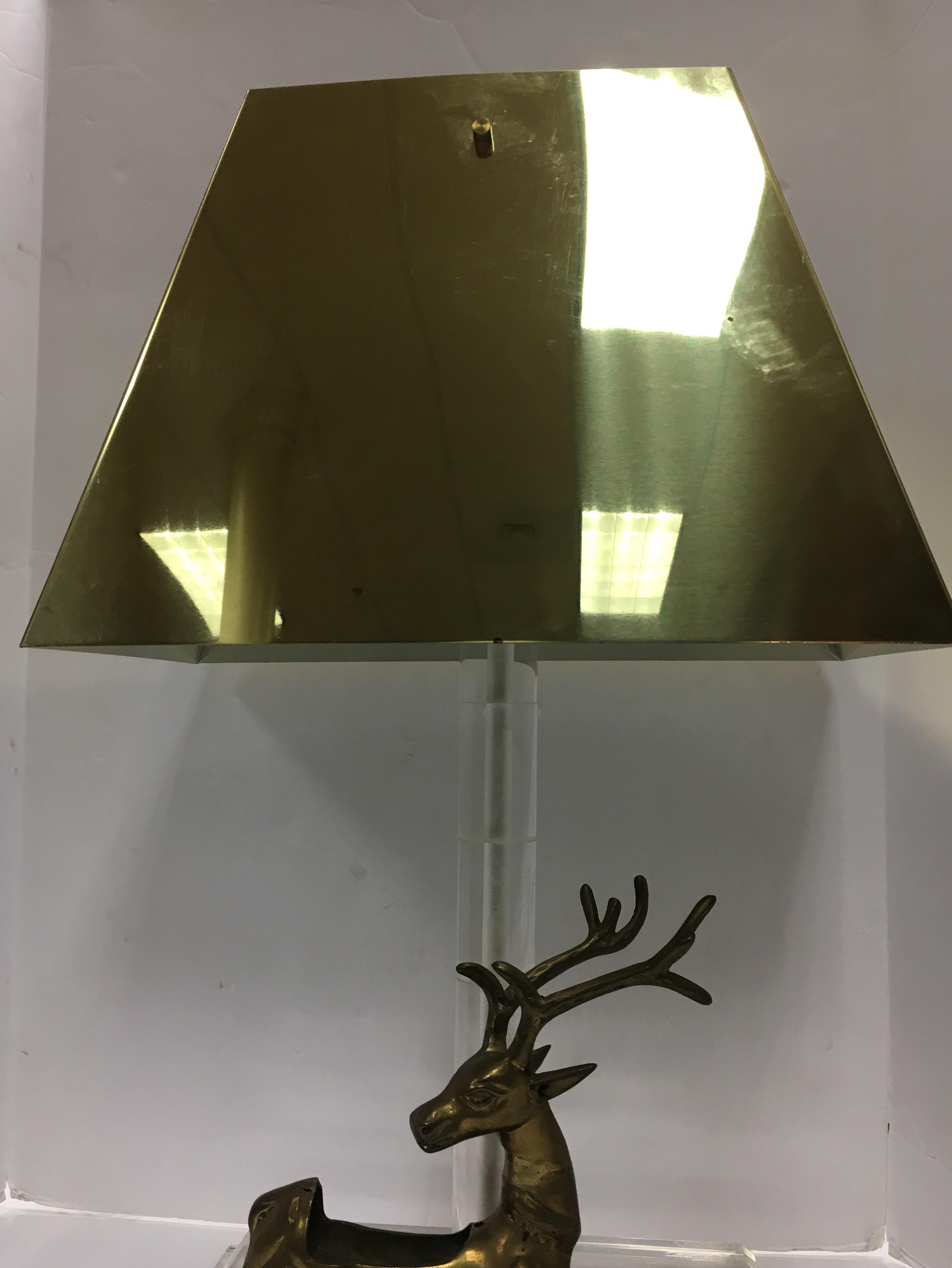 Mid-Century Modern Lucite and Brass Table Lamp with Reindeer Deer Card Holder 1