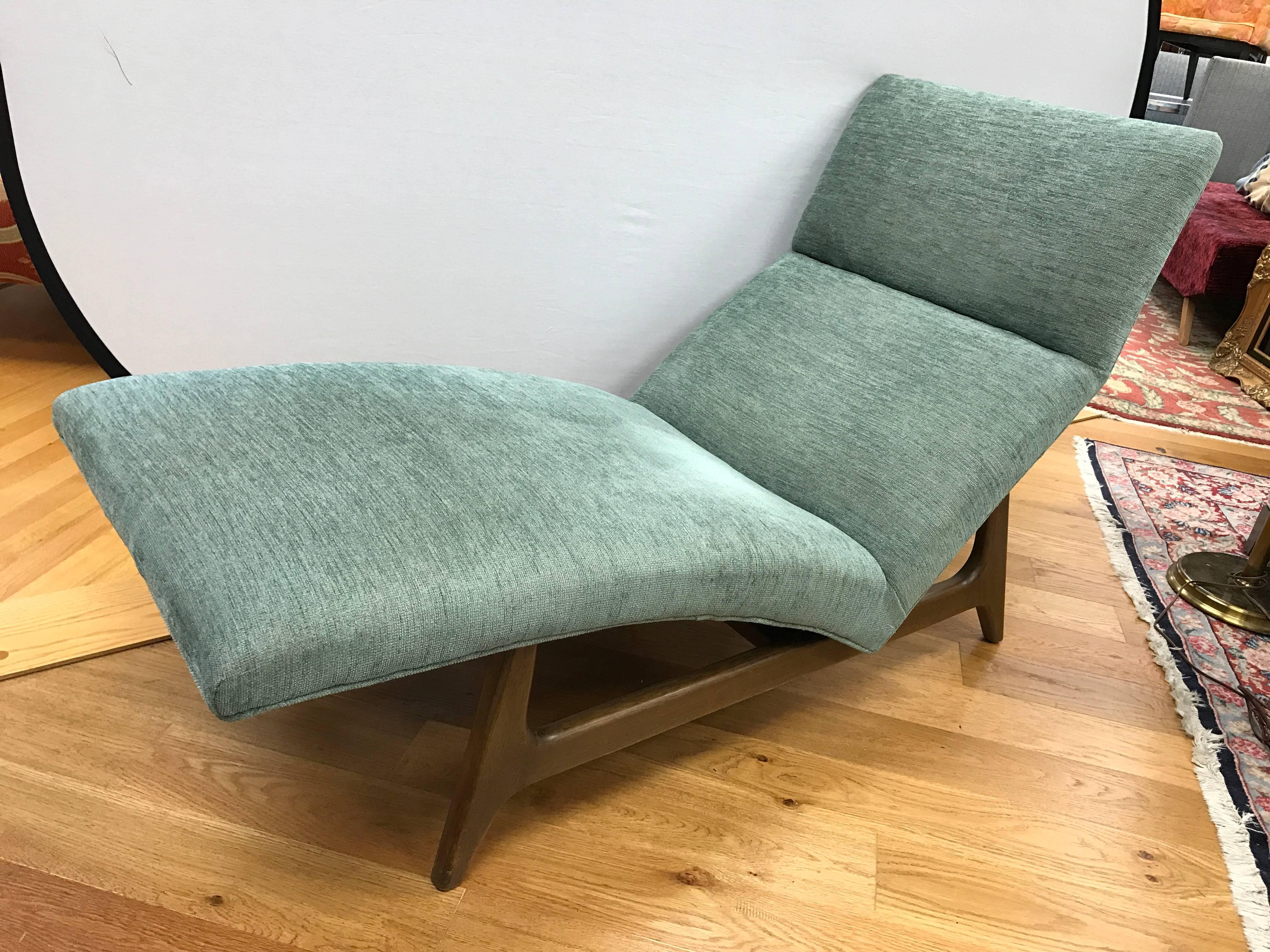 mid century modern chaise lounge