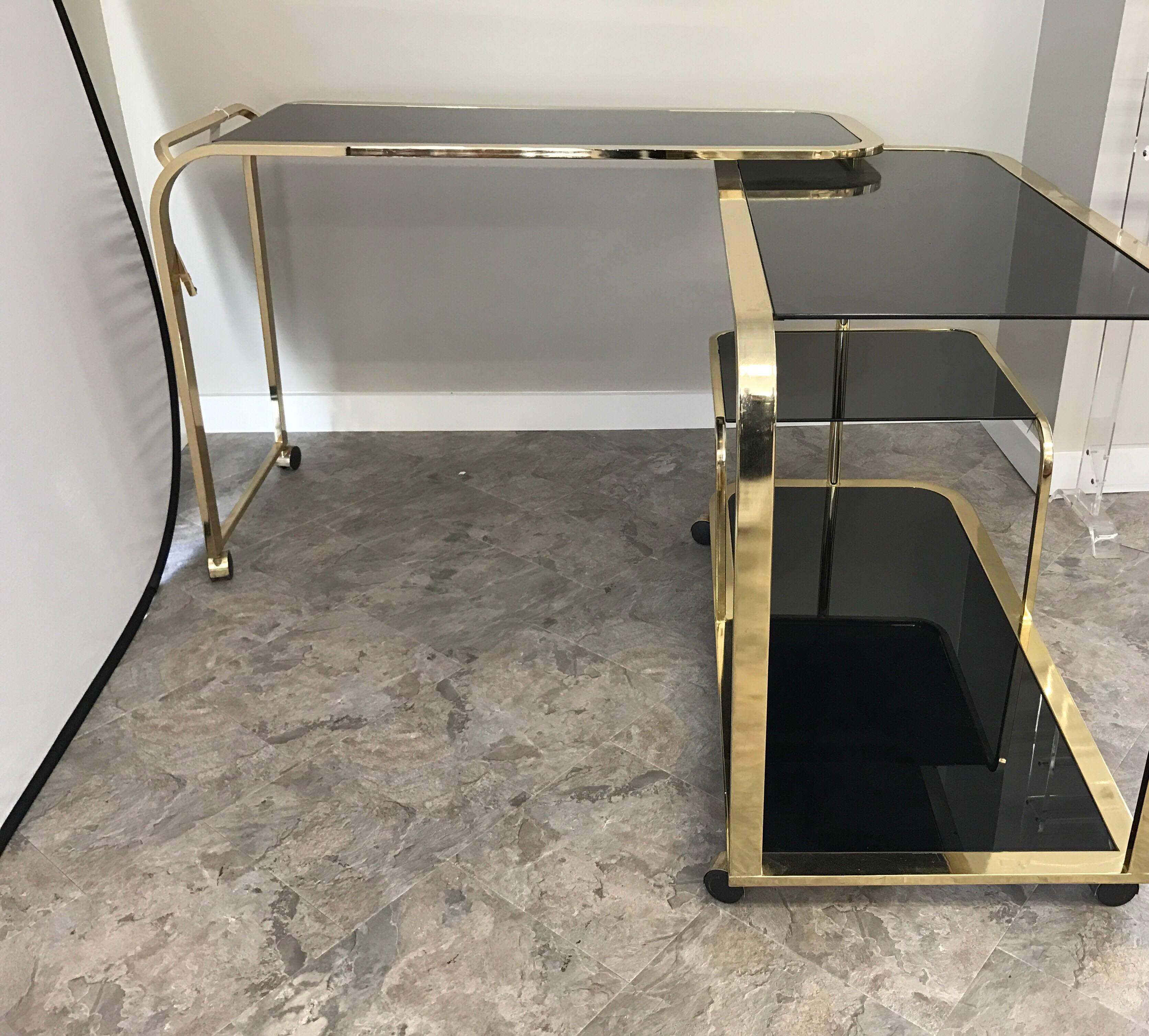 Expandable Milo Baughman for DIA Hollywood Regency Black & Brass Tea or Bar Cart In Excellent Condition In West Hartford, CT