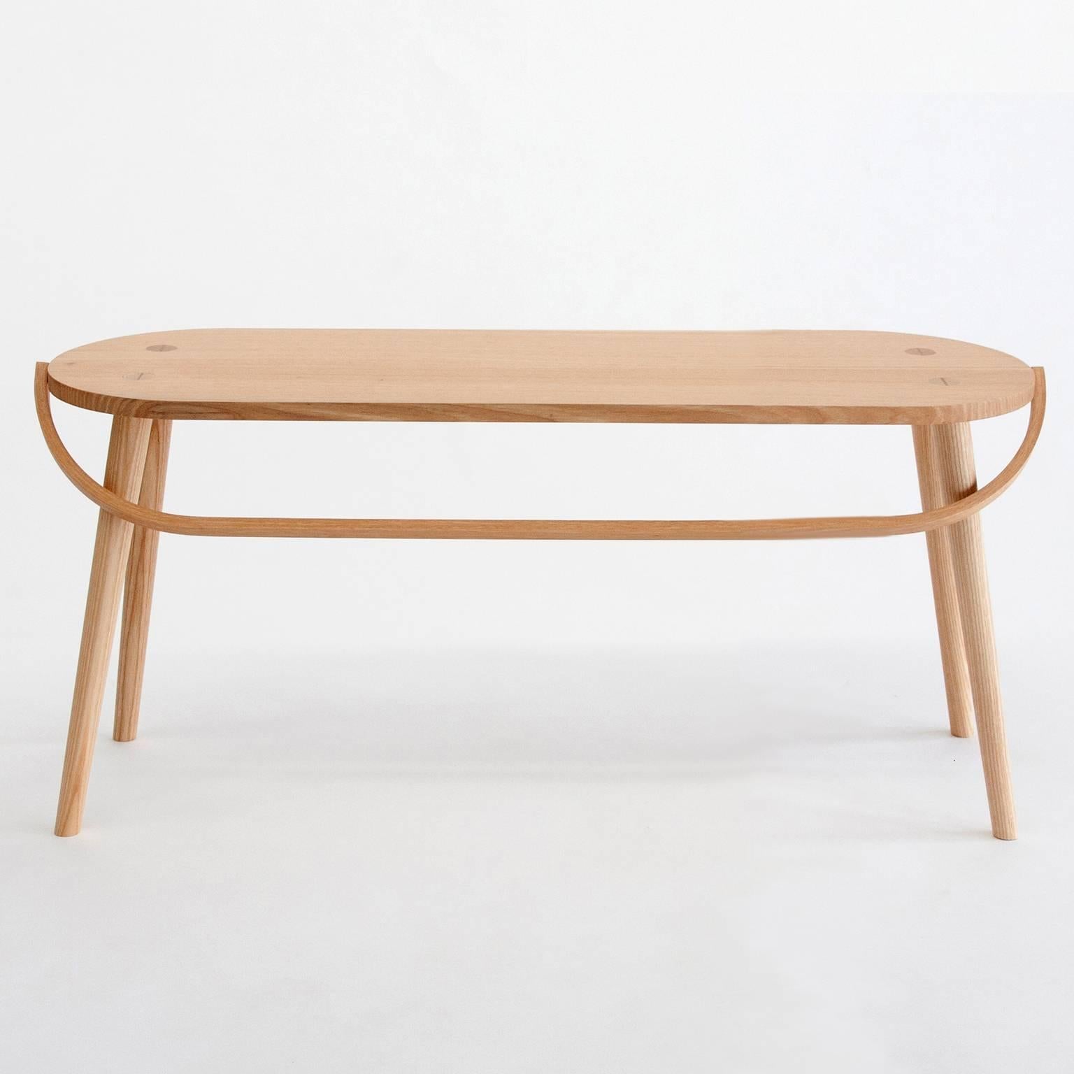 Moderne Banc seau, table d'appoint ou siège long moderne avec poignée en bois courbé en frêne massif en vente