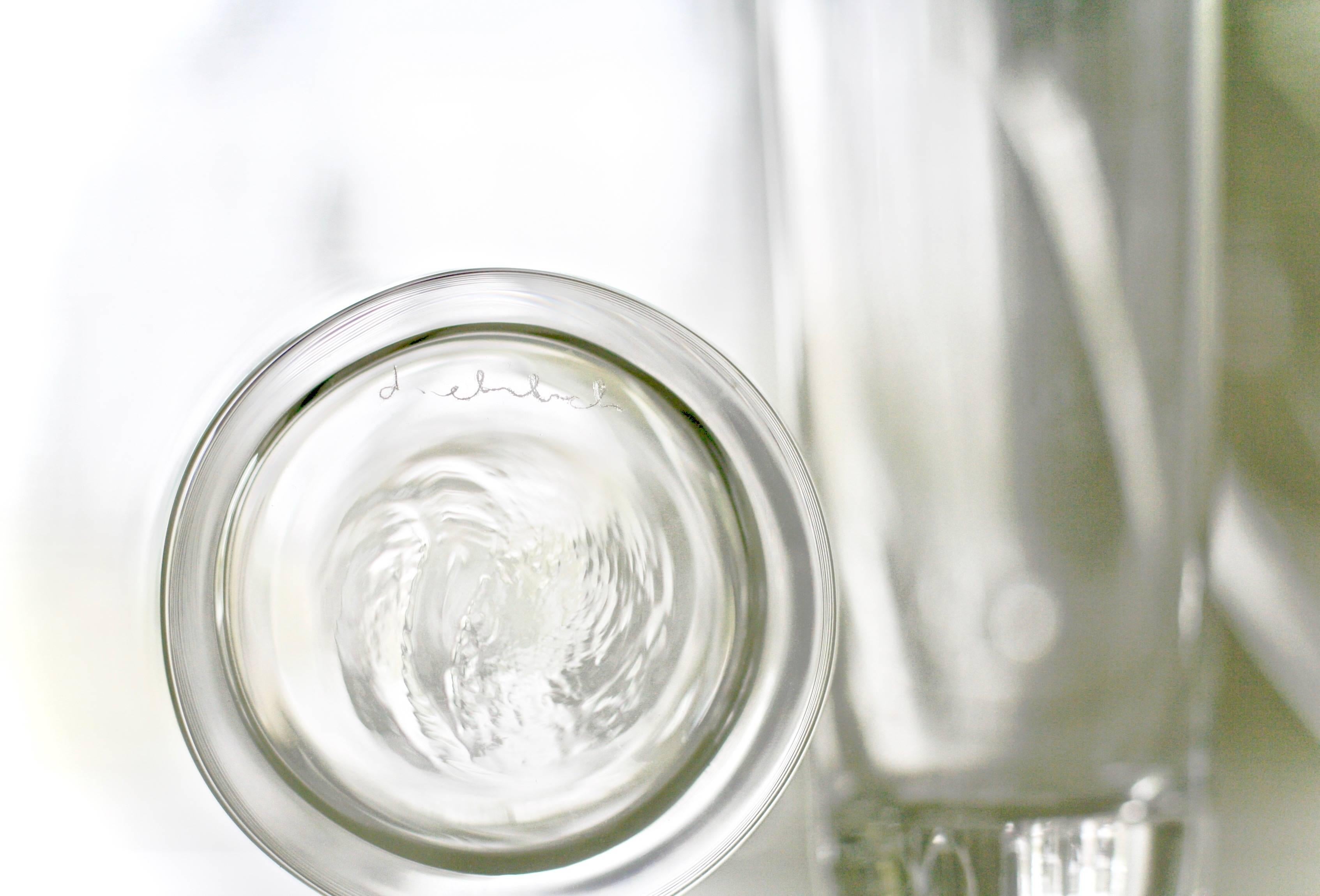 American Set of 6 Deborah Ehrlich Simple Crystal White Wine Glasses Handblown in Sweden For Sale