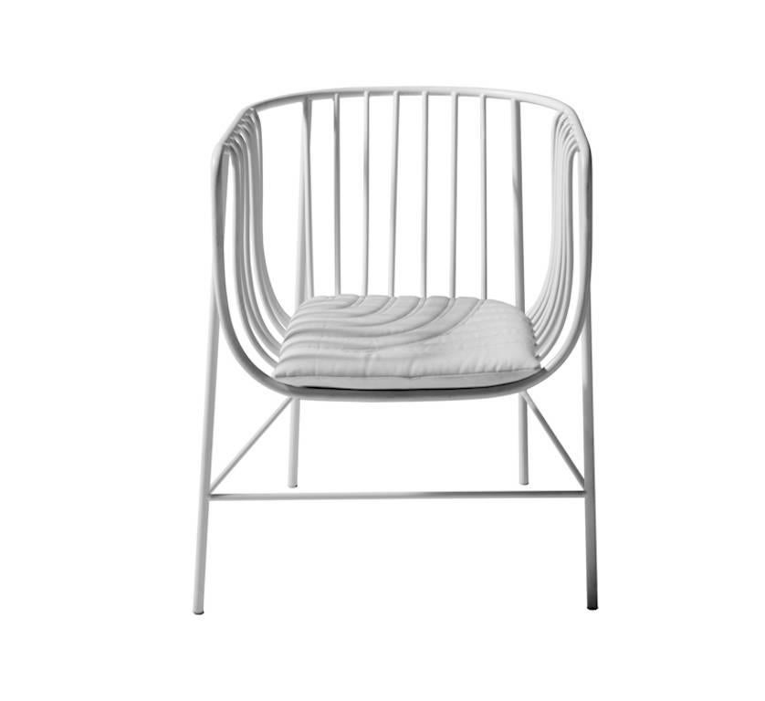 Sekitei outdoor chair,
set of two.
Designed by Nendo for Cappellini
Measures: 24