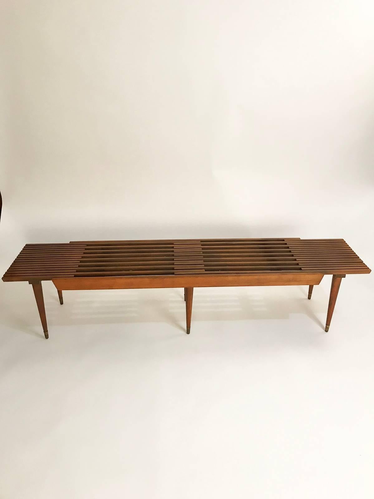 Midcentury Expandable Slat Bench or Coffee Table In Excellent Condition In Brooklyn, NY