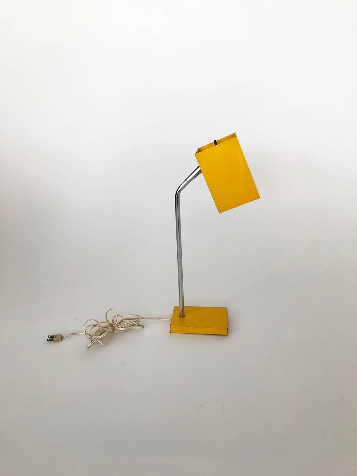 Awesome yellow enameled metal lamp by Robert Sonneman for George Kovacs. Adjustable chrome lamp with cube Directional shade.