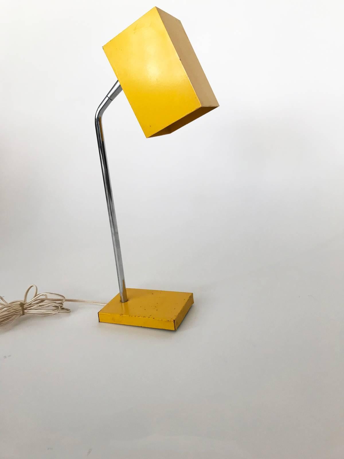 1960s Yellow Enameled Robert Sonneman for George Kovacs Lamp For Sale 1