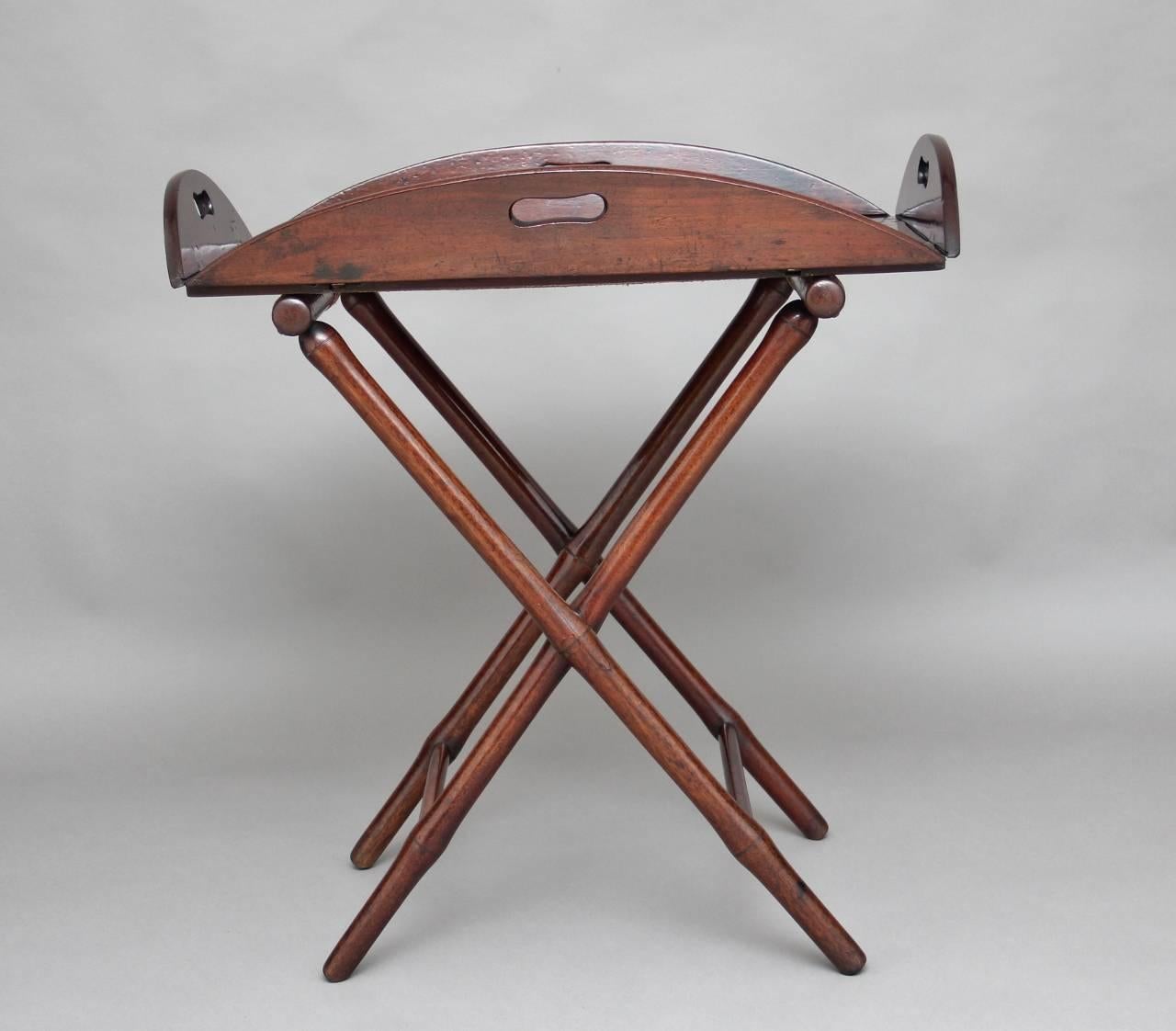 English 19th Century Mahogany Folding Butlers Tray on Stand