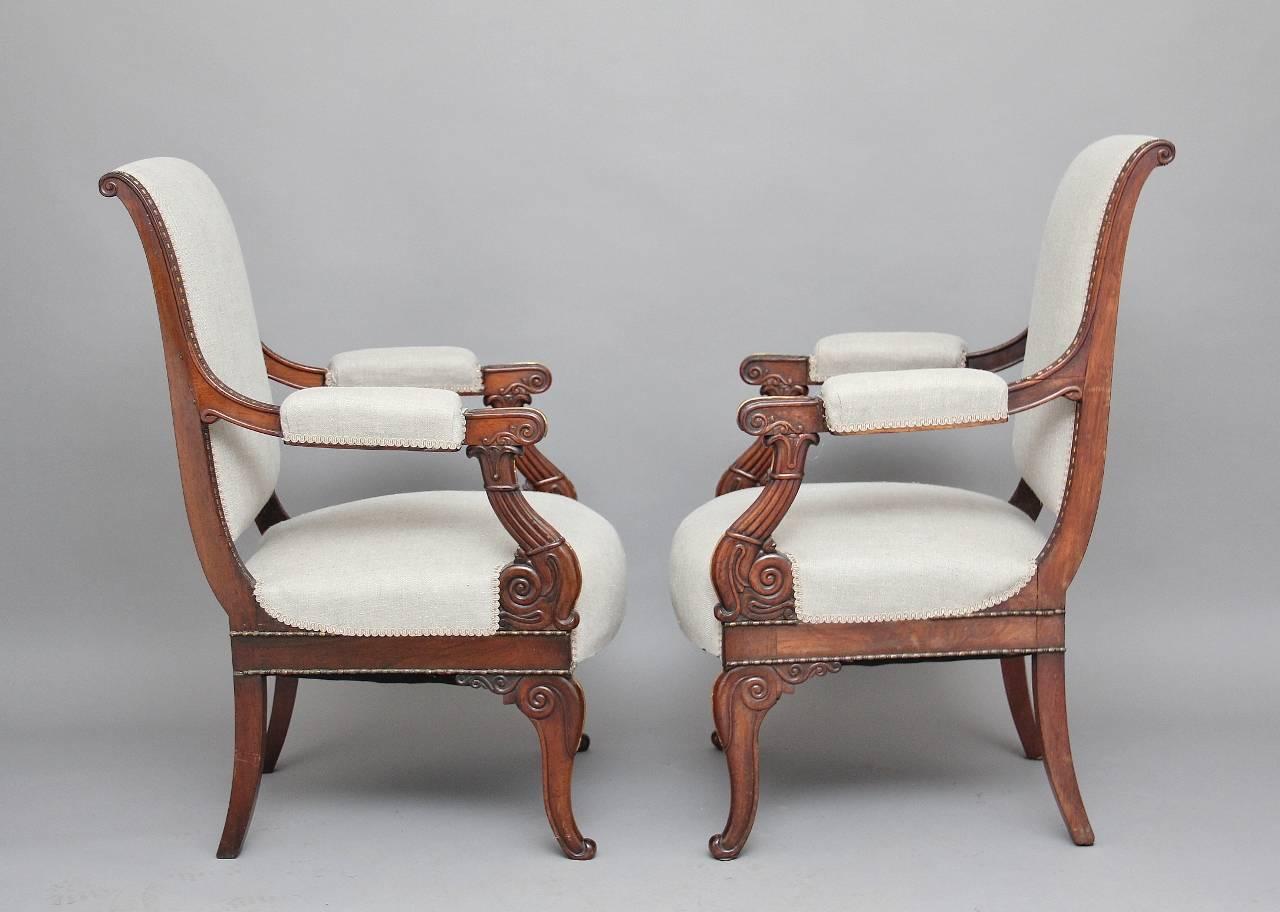 French Pair of 19th Century Rosewood Armchairs