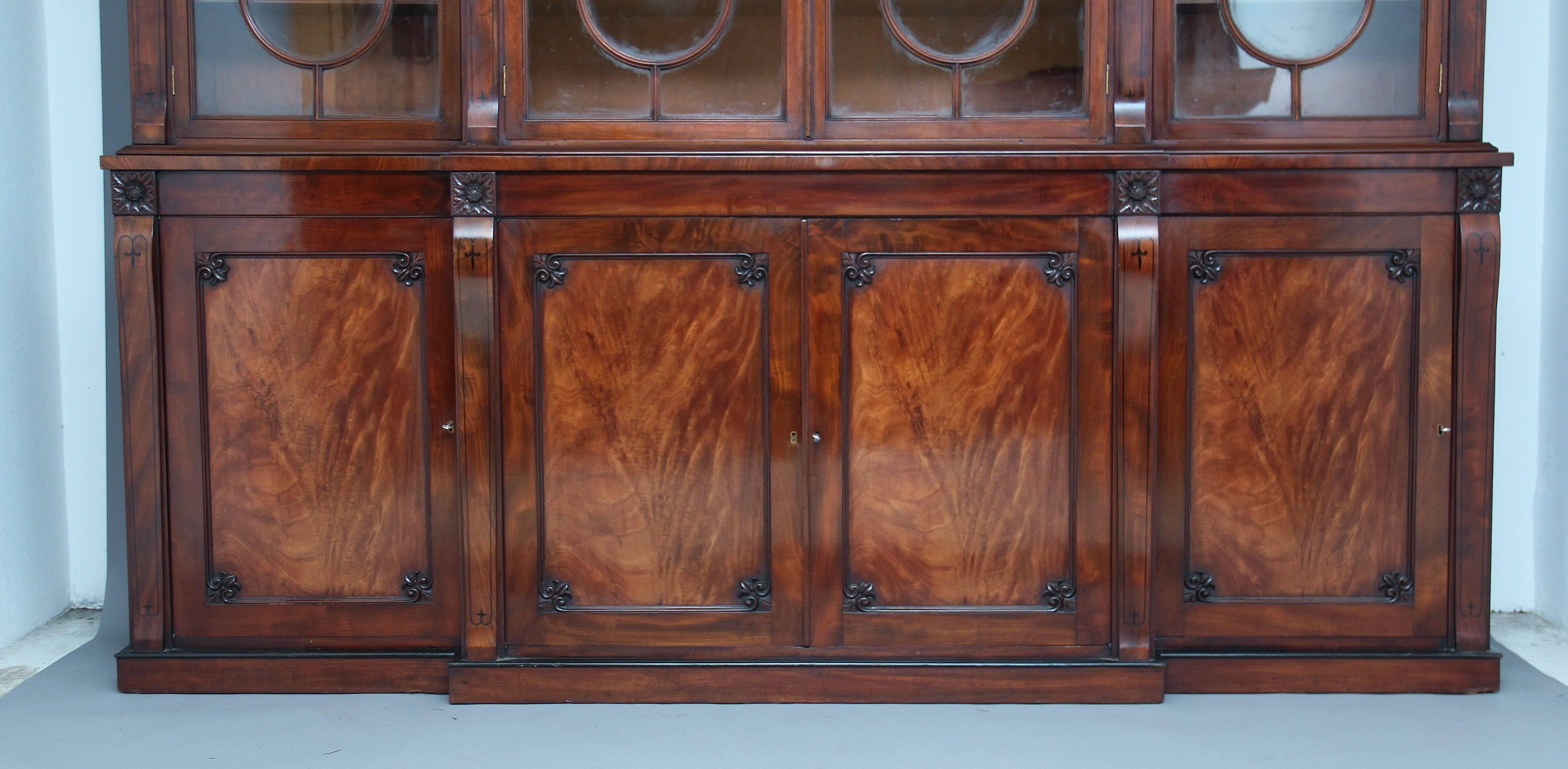 Regency 19th Century Mahogany Breakfront Bookcase
