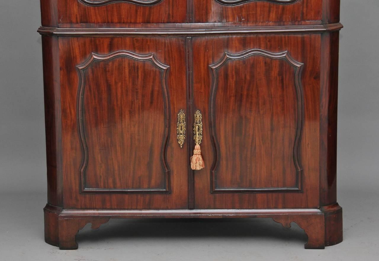 18th Century Dutch Mahogany Corner Cupboard For Sale 2