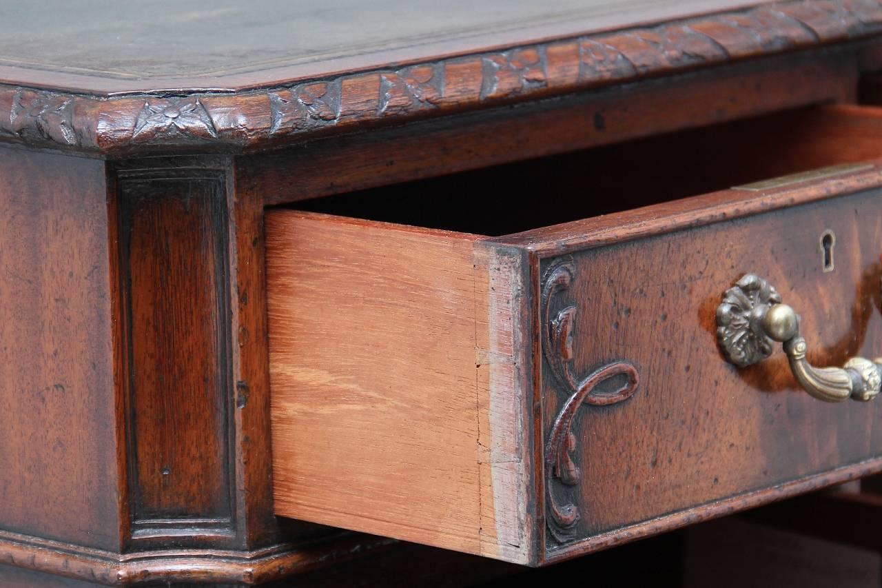 Early 20th Century Chippendale Style Mahogany Desk 5