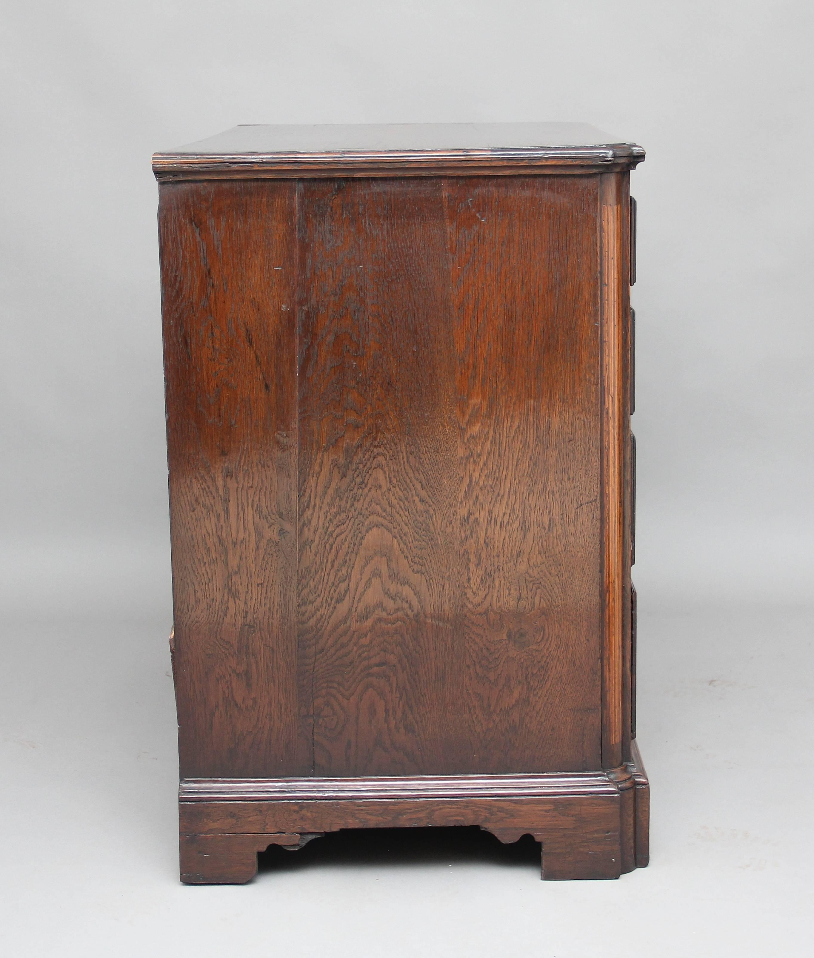 Late 18th Century 18th Century Oak Chest of Drawers For Sale