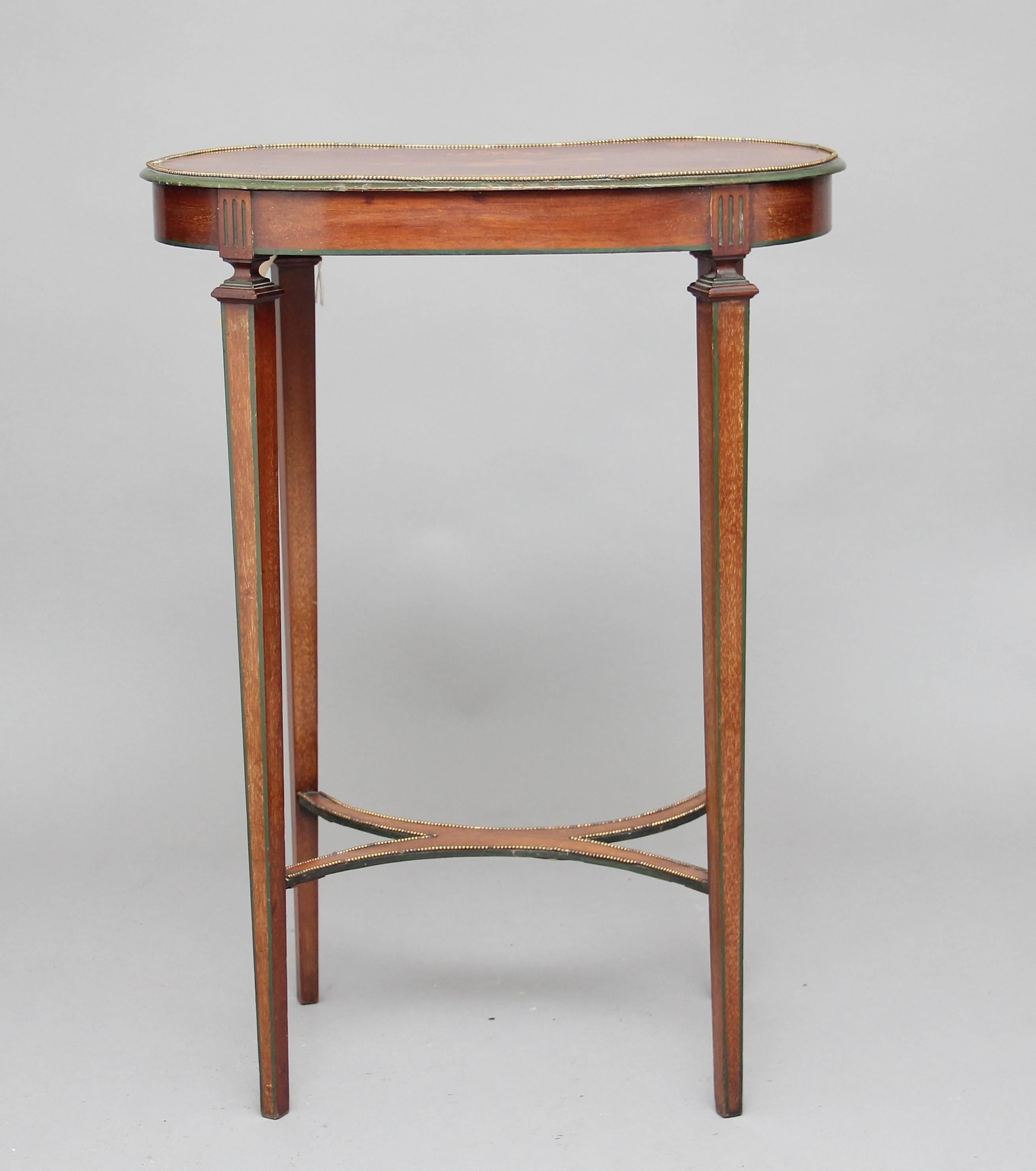 English Early 20th Century Mahogany Occasional Table