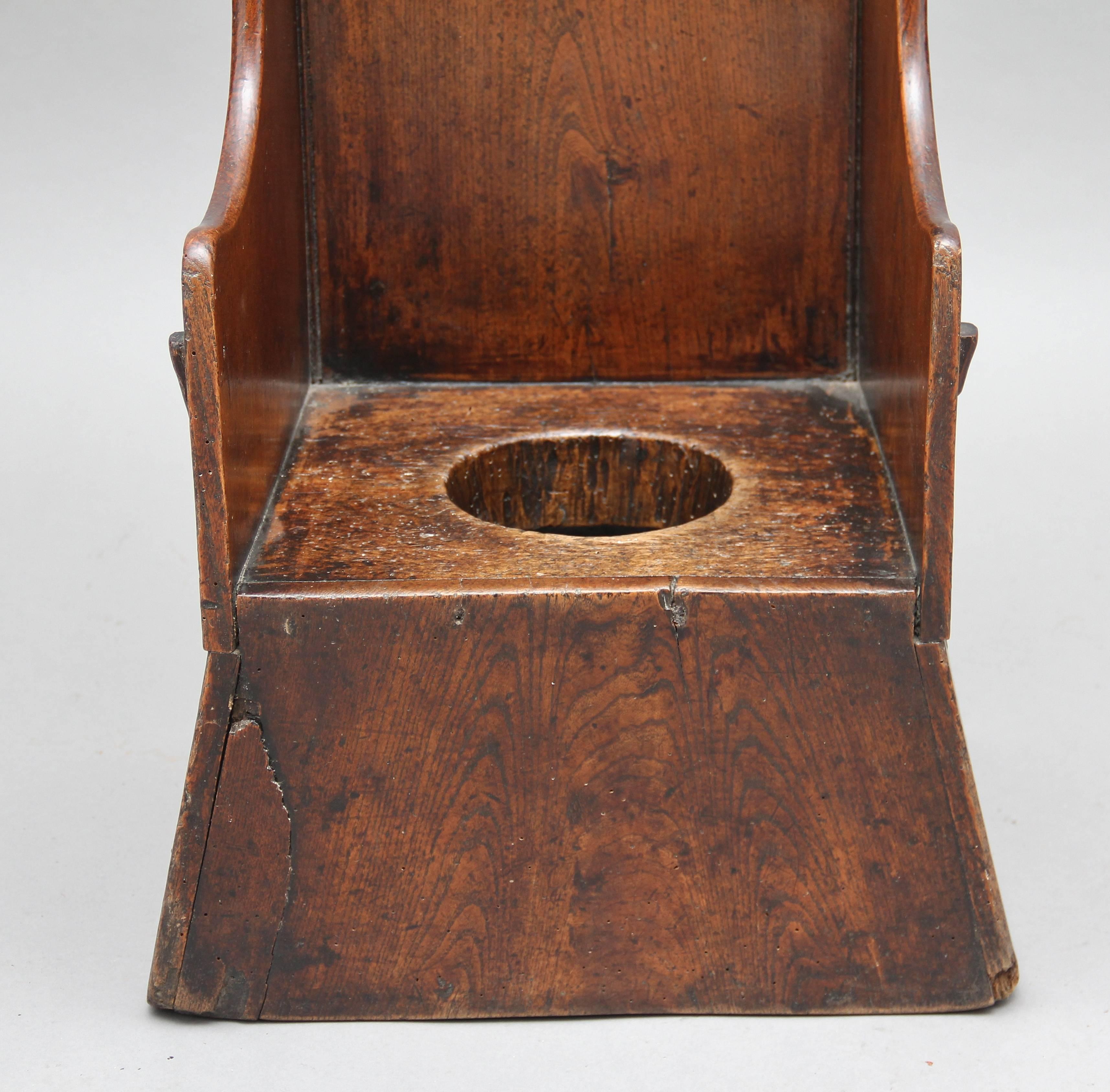 18th Century Elm Child's Chair In Good Condition For Sale In Martlesham, GB
