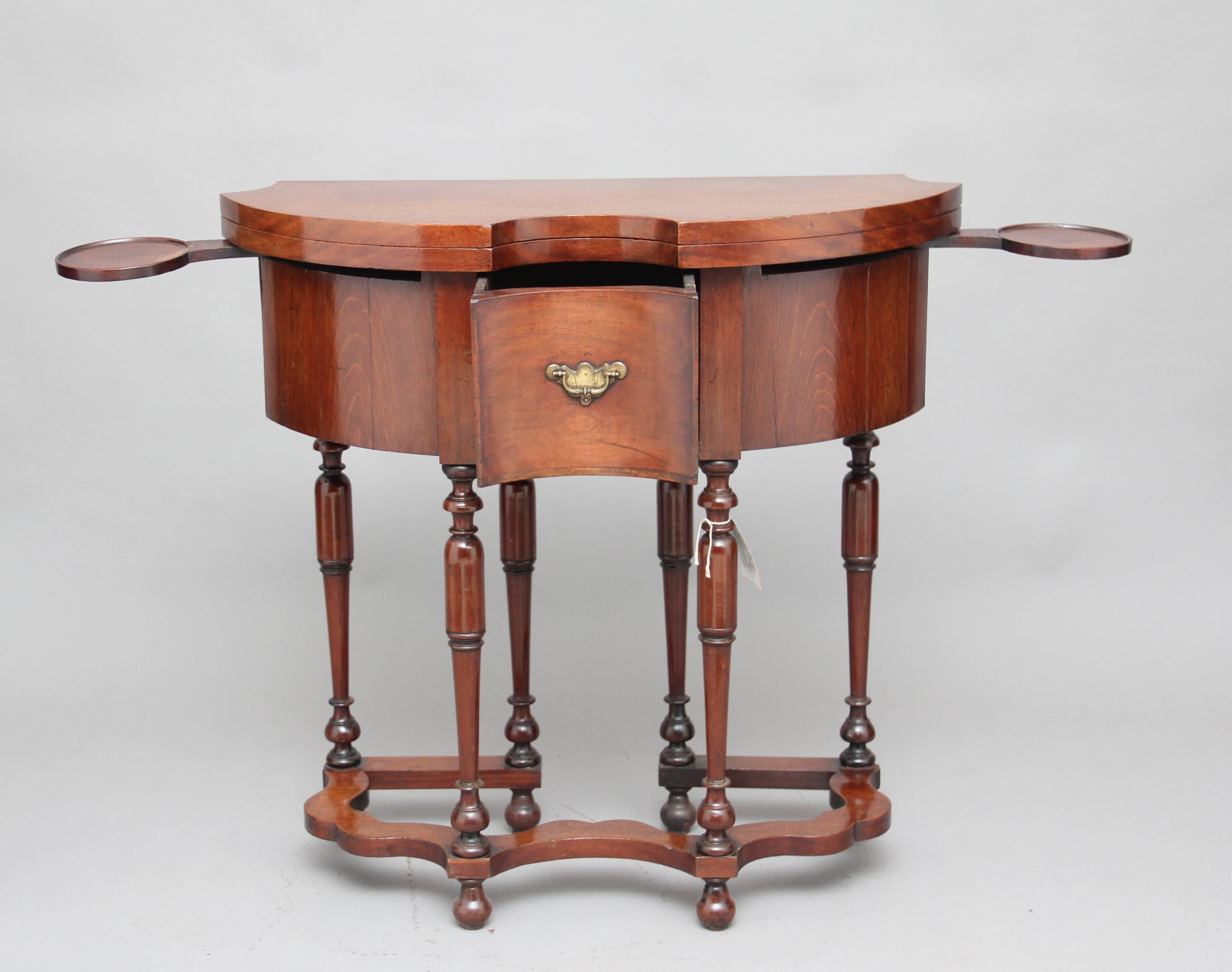 Niederländischer Spieltisch aus dem 18. Jahrhundert im Zustand „Gut“ im Angebot in Martlesham, GB