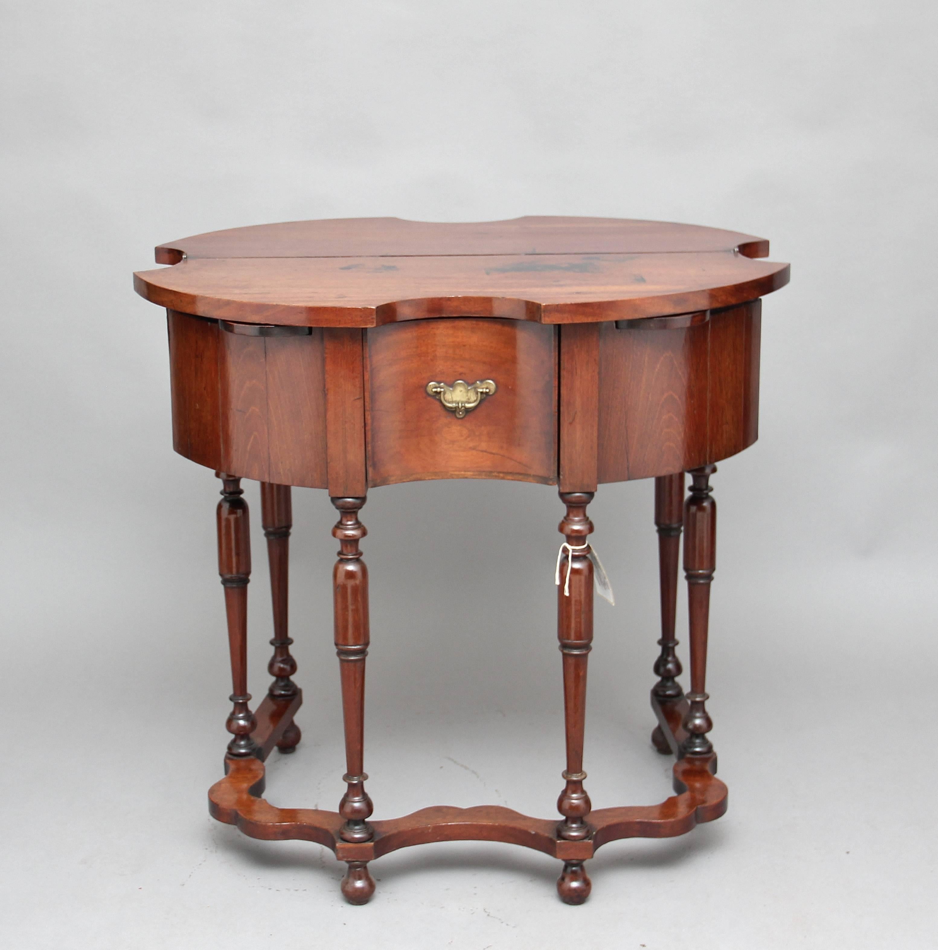 Niederländischer Spieltisch aus dem 18. Jahrhundert im Angebot 4