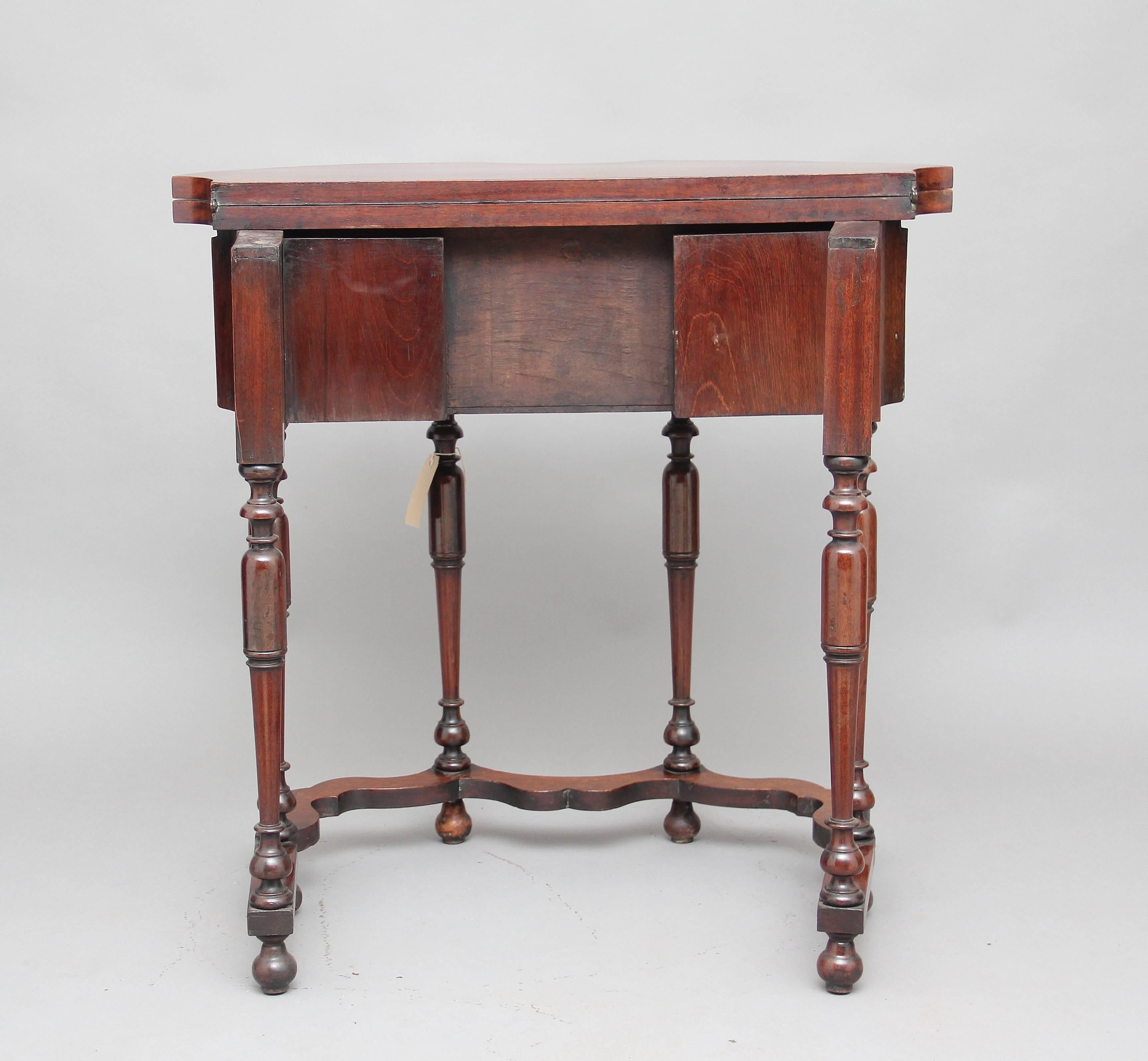 Niederländischer Spieltisch aus dem 18. Jahrhundert im Angebot 2