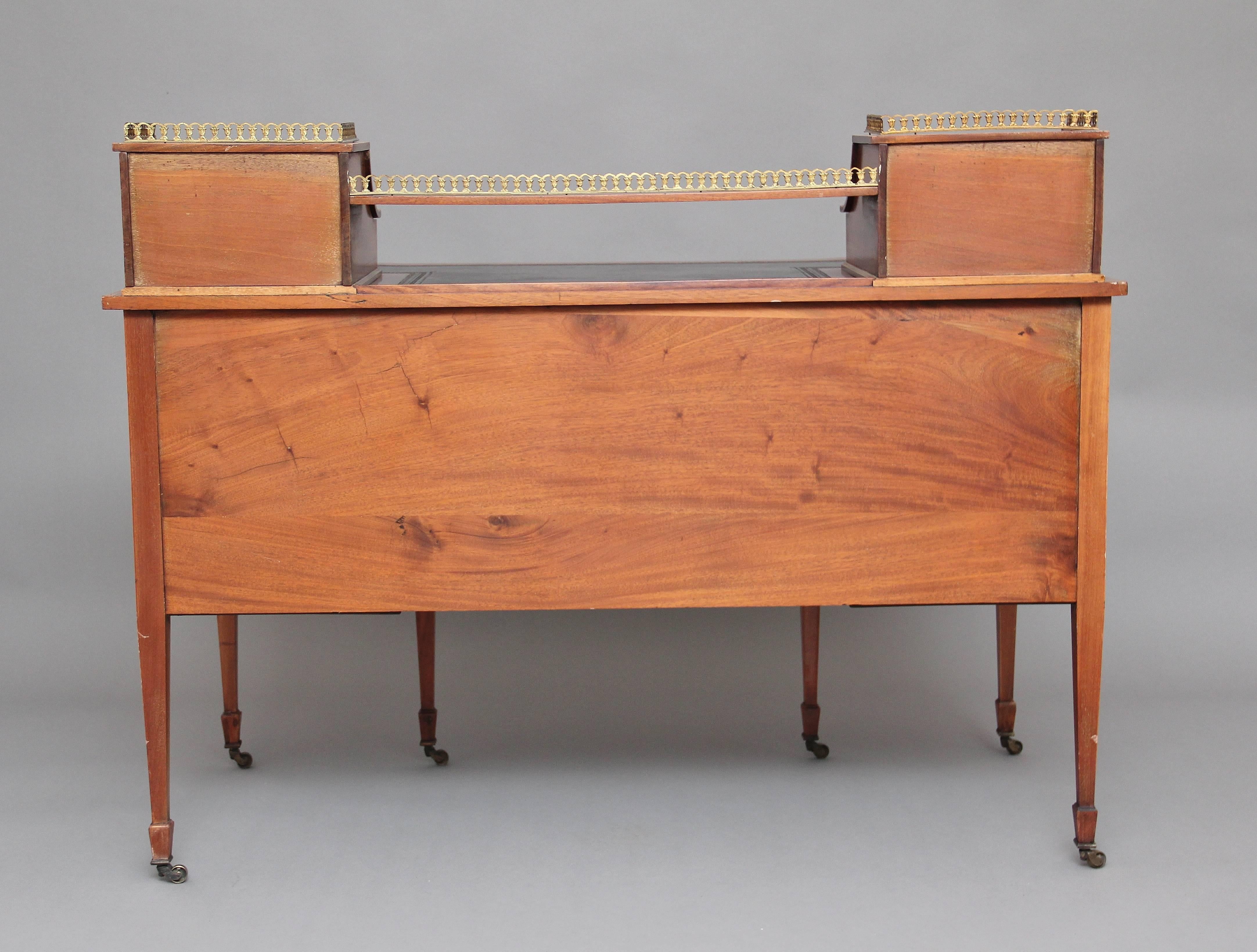 Early 20th Century Mahogany Inlaid Desk In Good Condition In Martlesham, GB