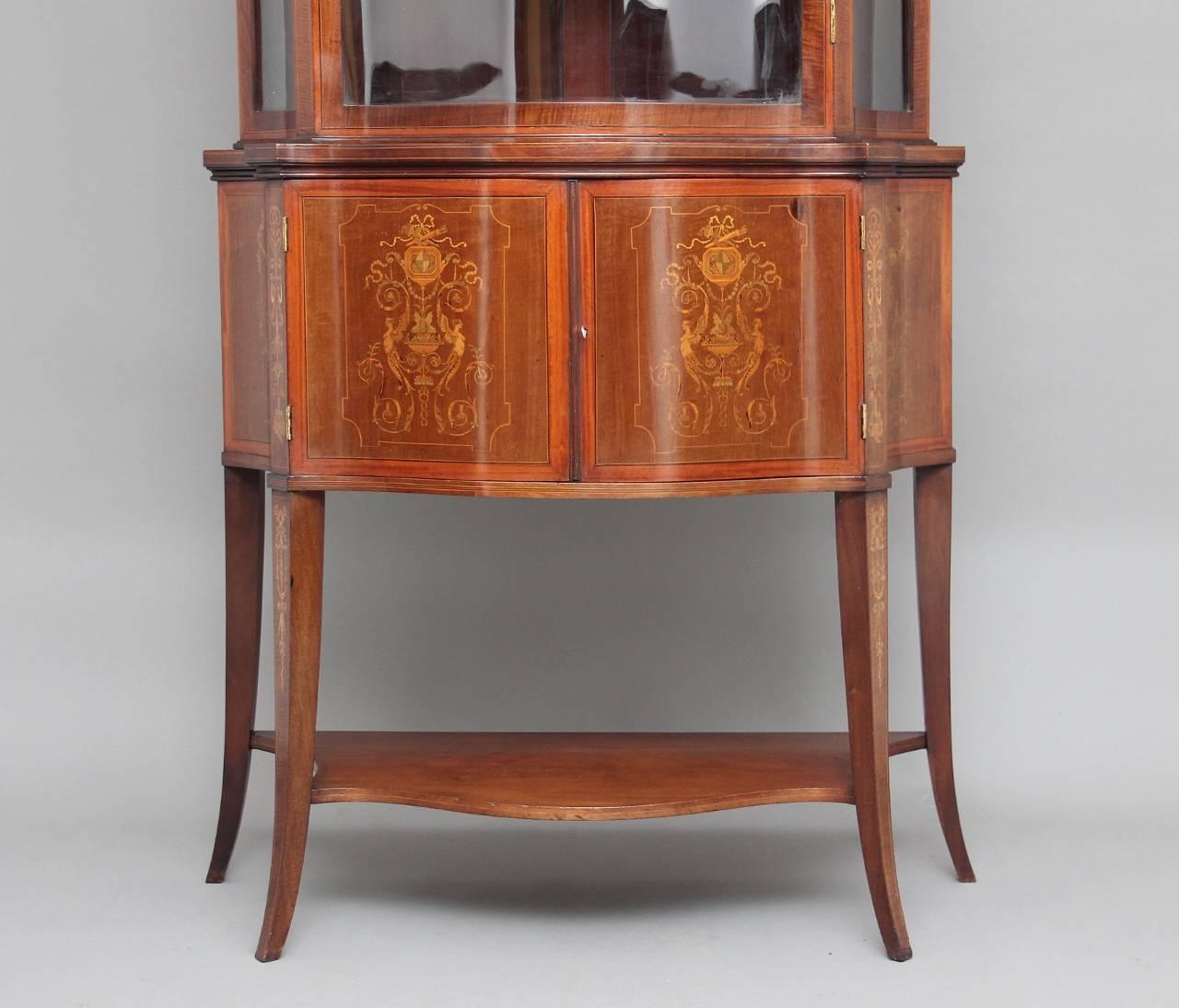 Sheraton 19th Century Mahogany Display Cabinet