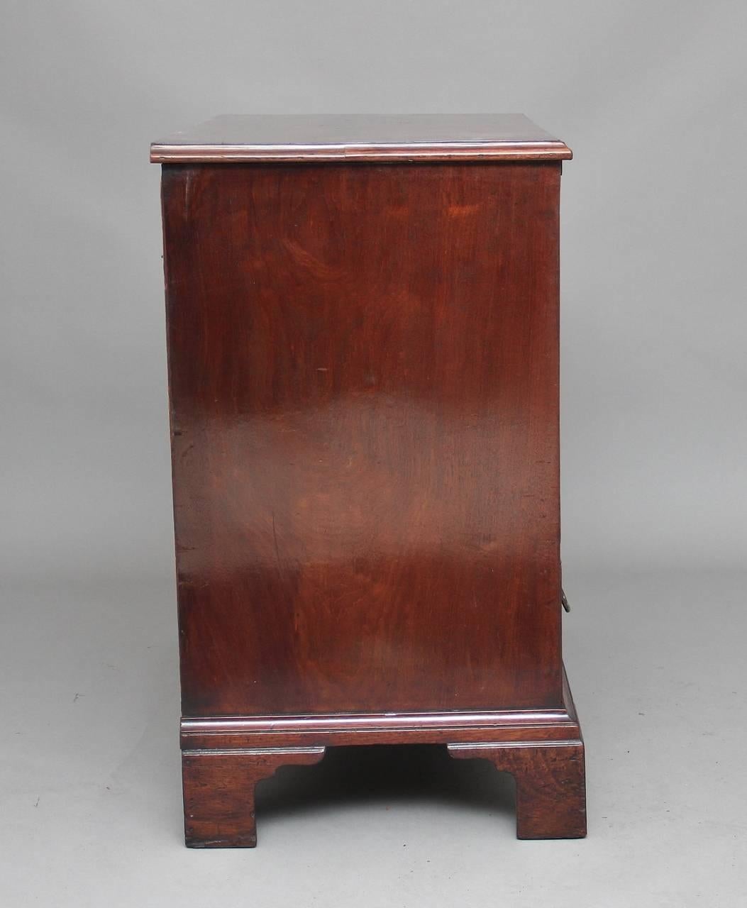18th Century Mahogany Chest with Slide 1