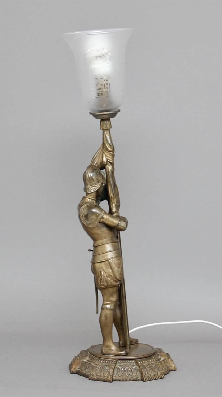 Lampe en laiton du début du XXe siècle en vente 3