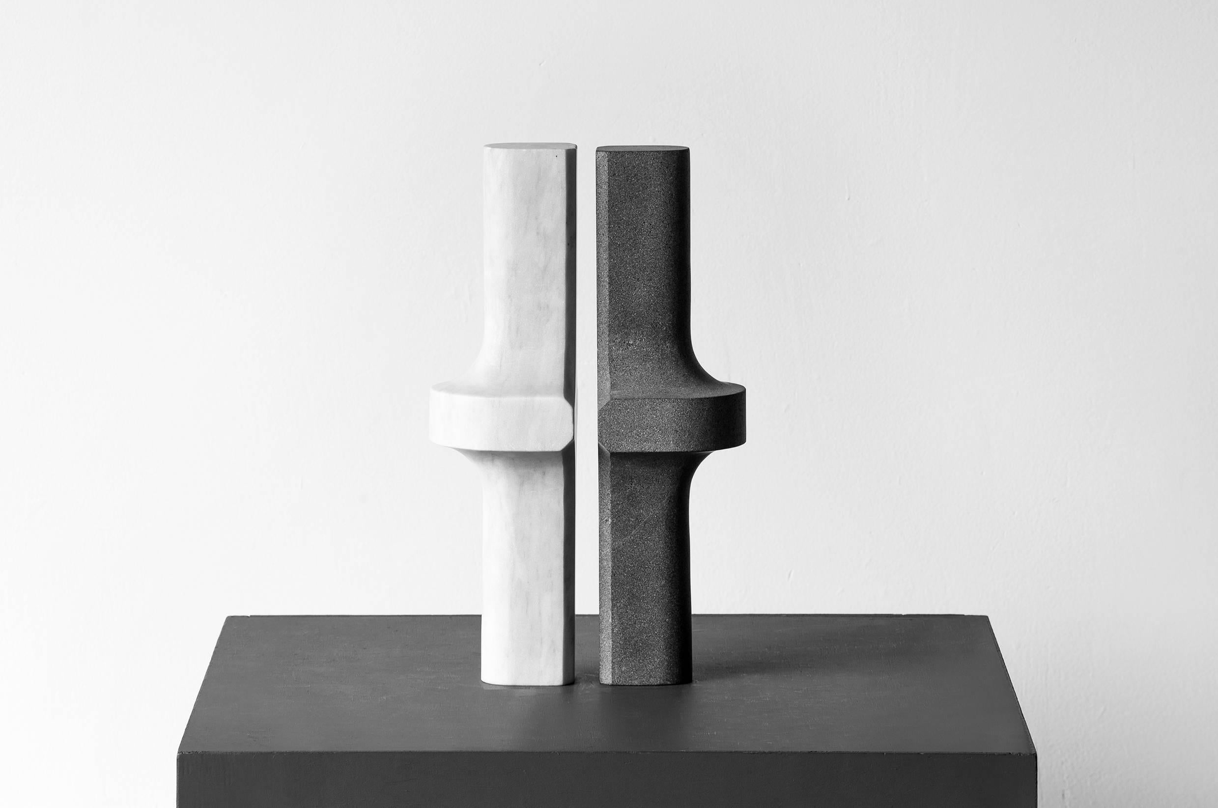 S.R.O Símbolo White Marble Cross ( Large )  by EWE Studio In New Condition For Sale In Mexico City, CDMX