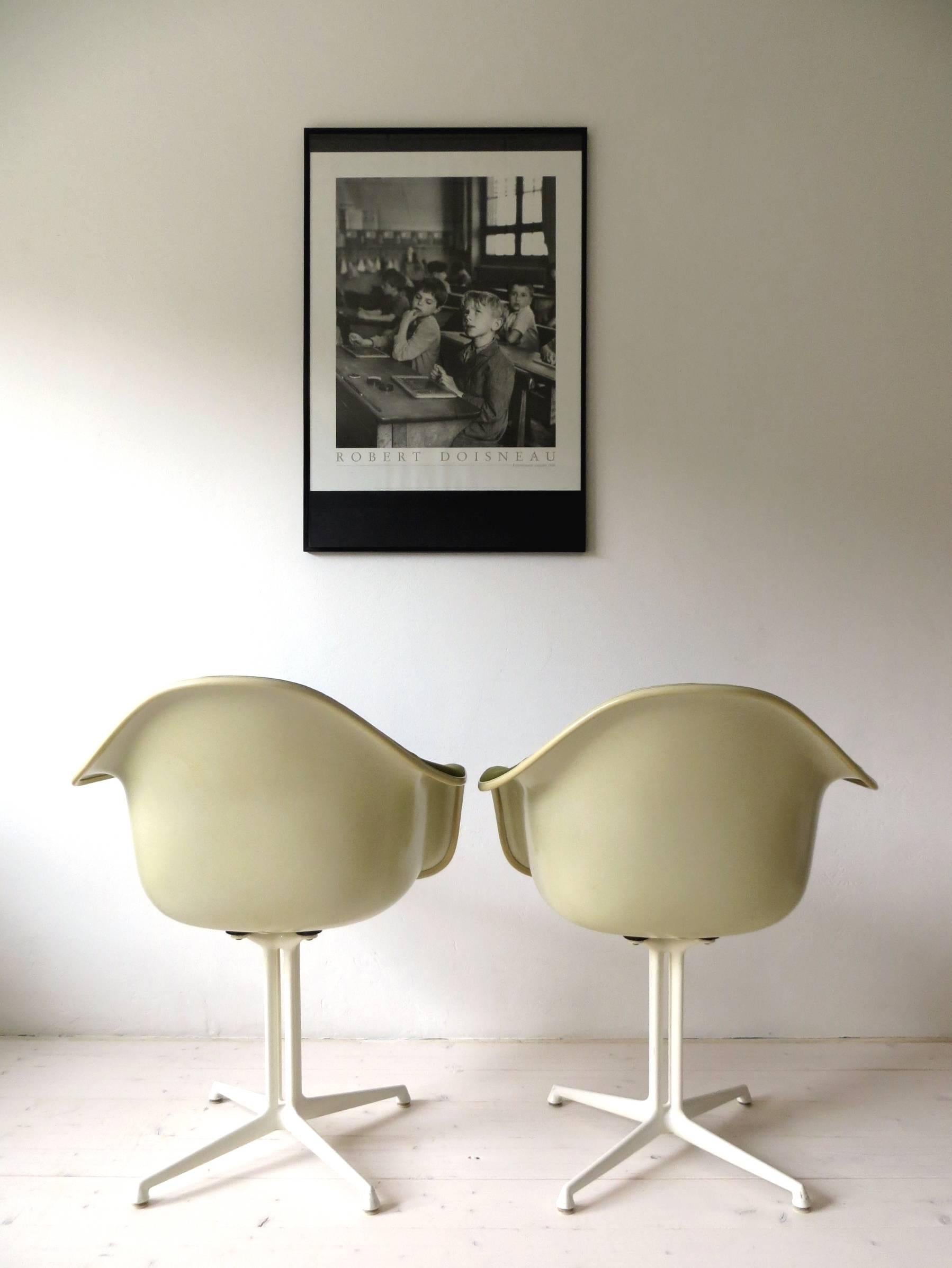 American La Fonda DAL 1960s Herman Miller Armchairs by Girard & Charles Eames, Set of Two