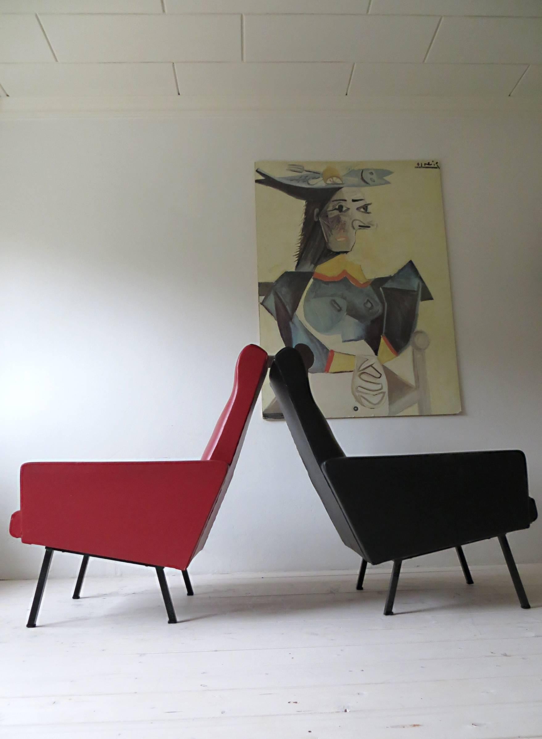 Pair of 1950s French Vintage Armchairs Lounge Chairs Style of Pierre Guariche (Moderne der Mitte des Jahrhunderts) im Angebot