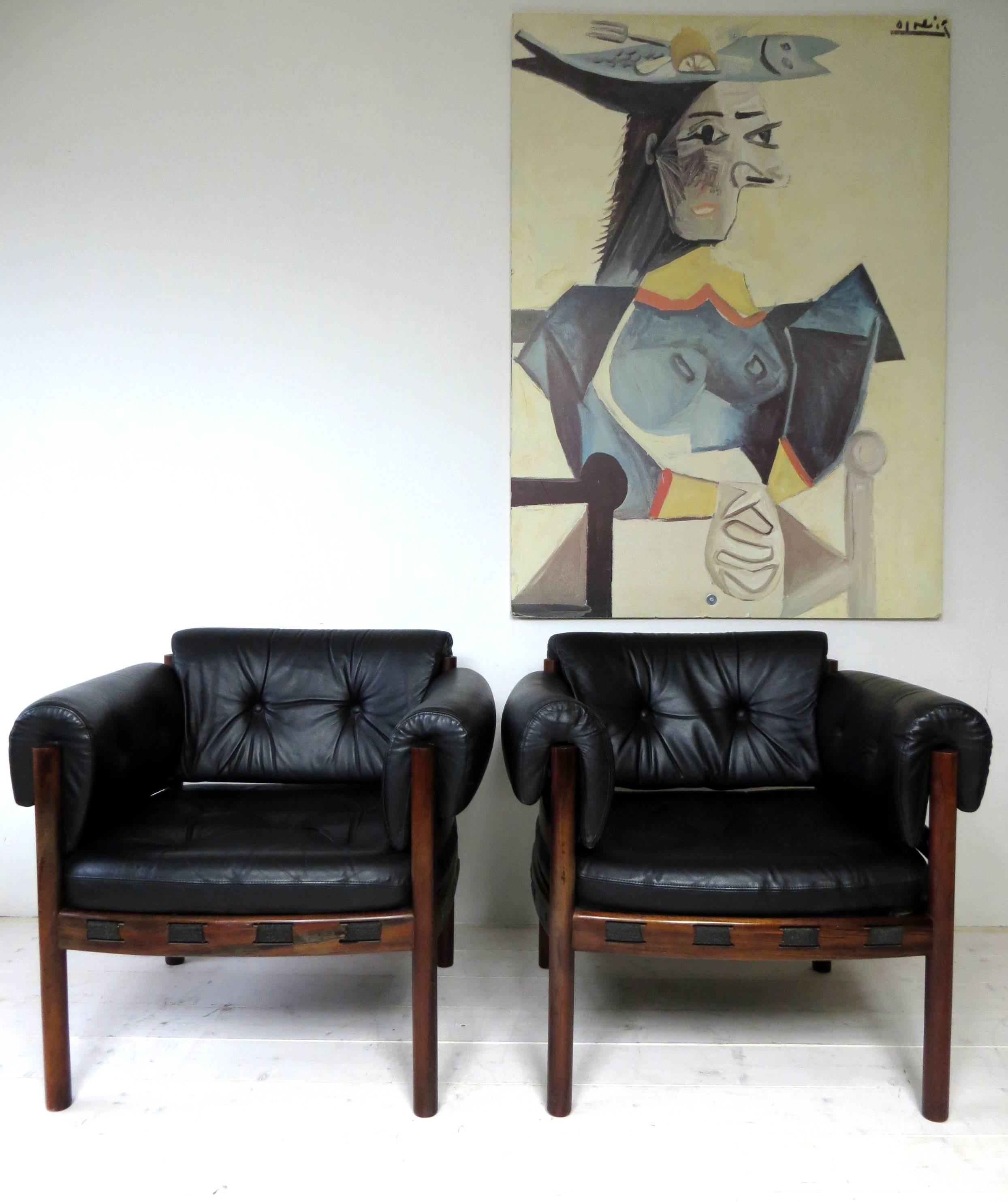 Scandinavian Modern Pair of Arne Norell Rosewood Lounge Chairs for Coja Sweden in Black Leather